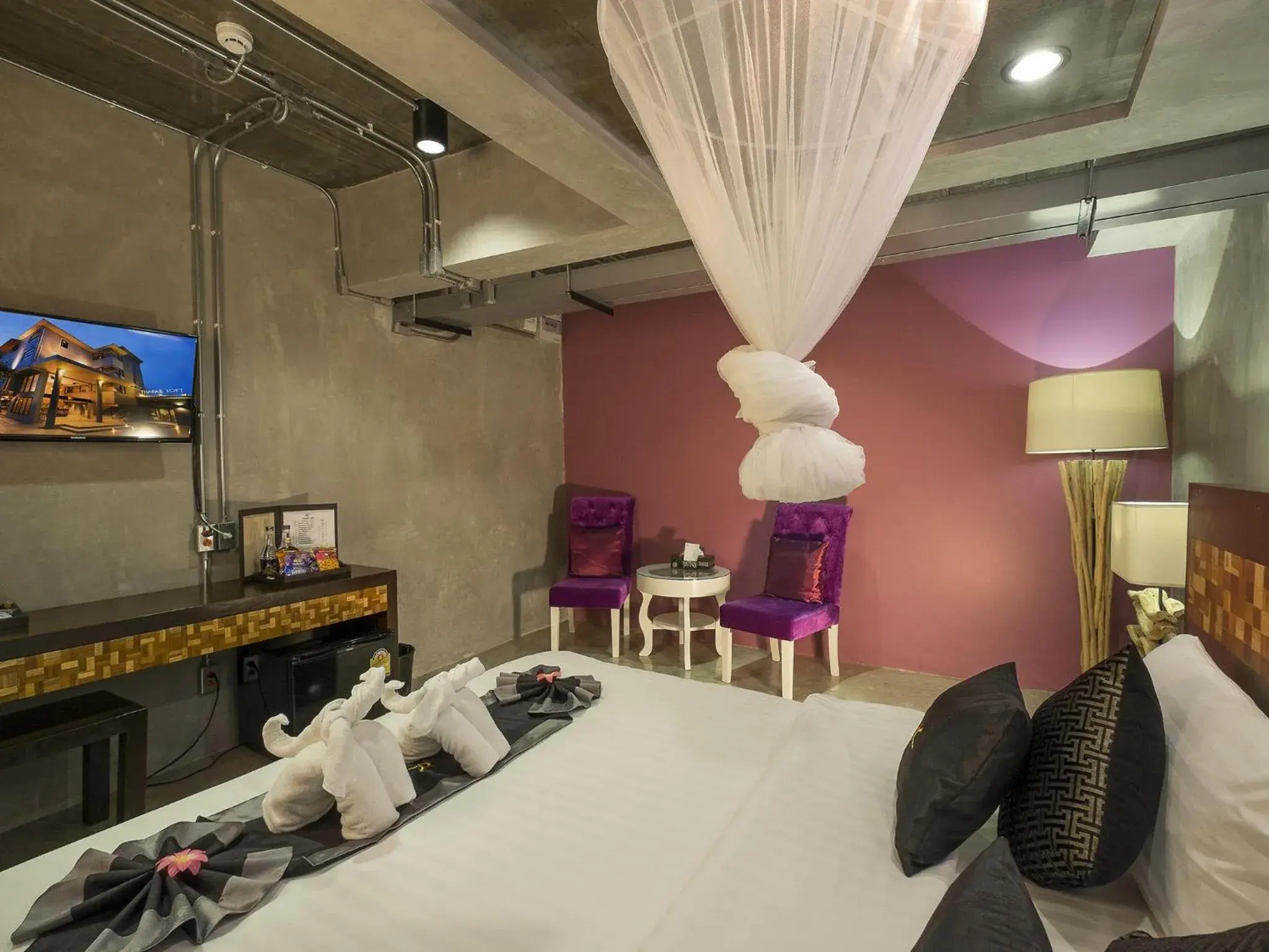 Photo of the whole room in Thapae Loft Hotel (SHA Certified)