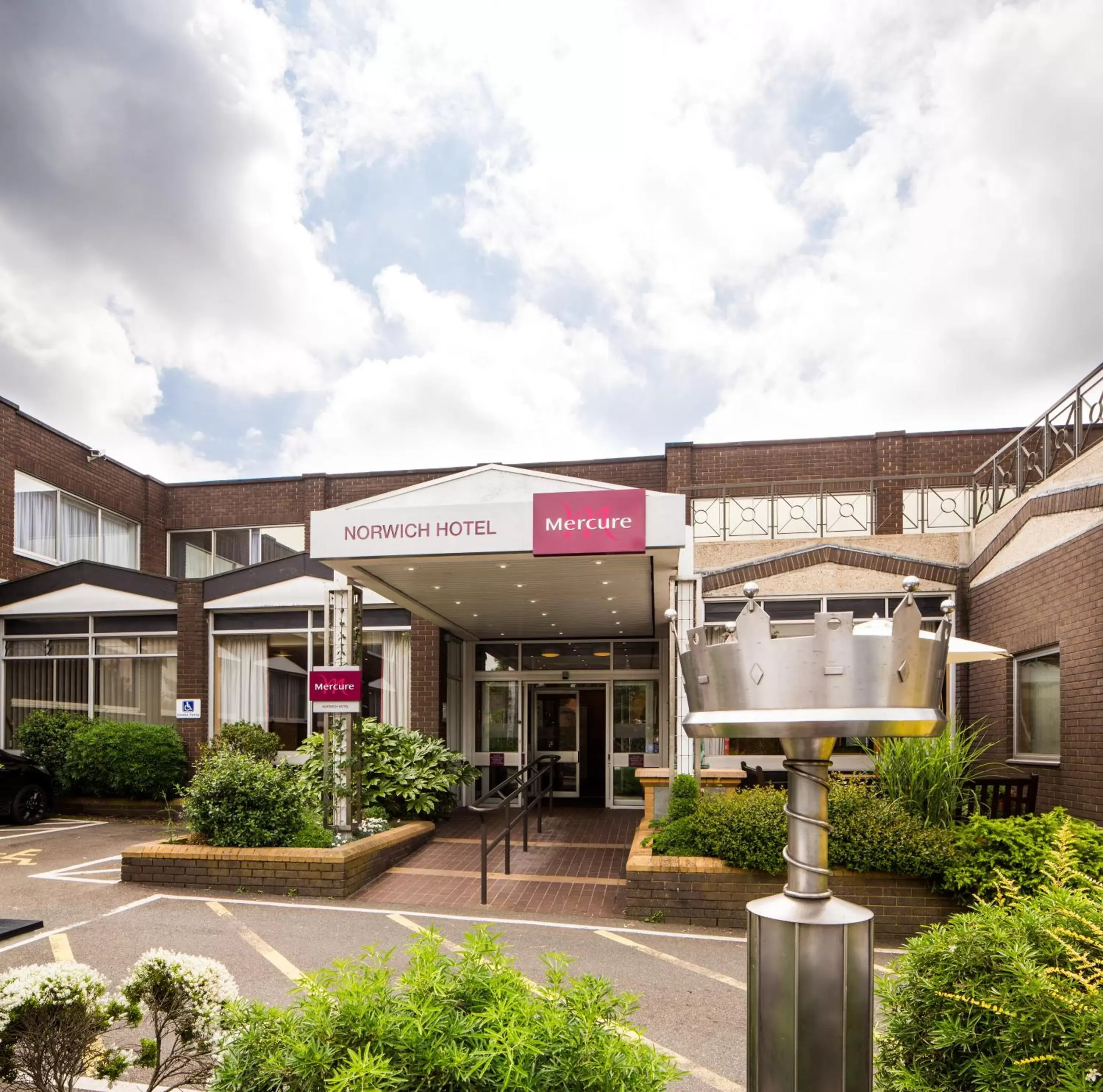 Facade/entrance, Property Building in Mercure Norwich Hotel