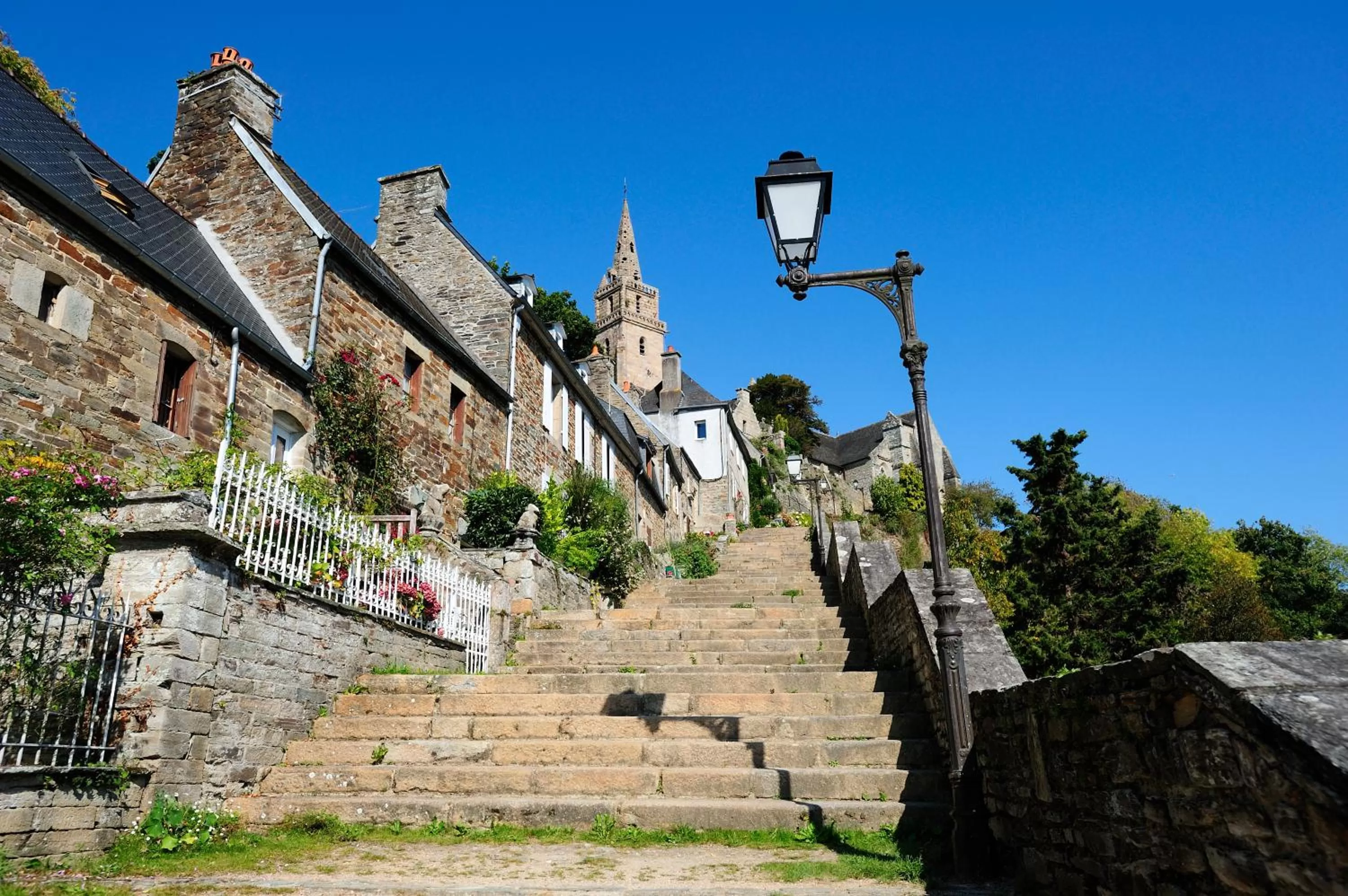 Nearby landmark in Kyriad Lannion-Perros-Guirec