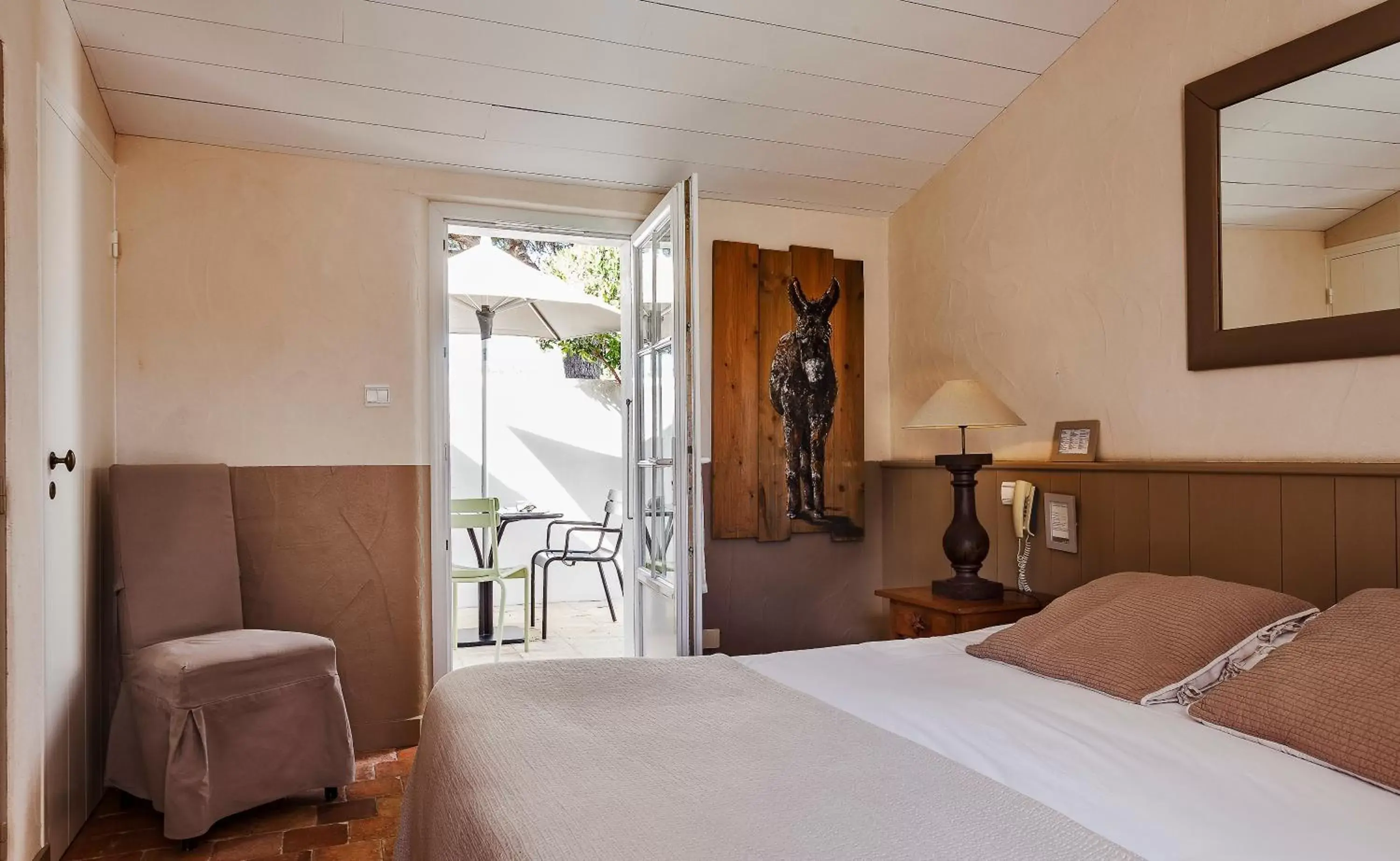 Bedroom, Bed in Hotel Les Bois Flottais
