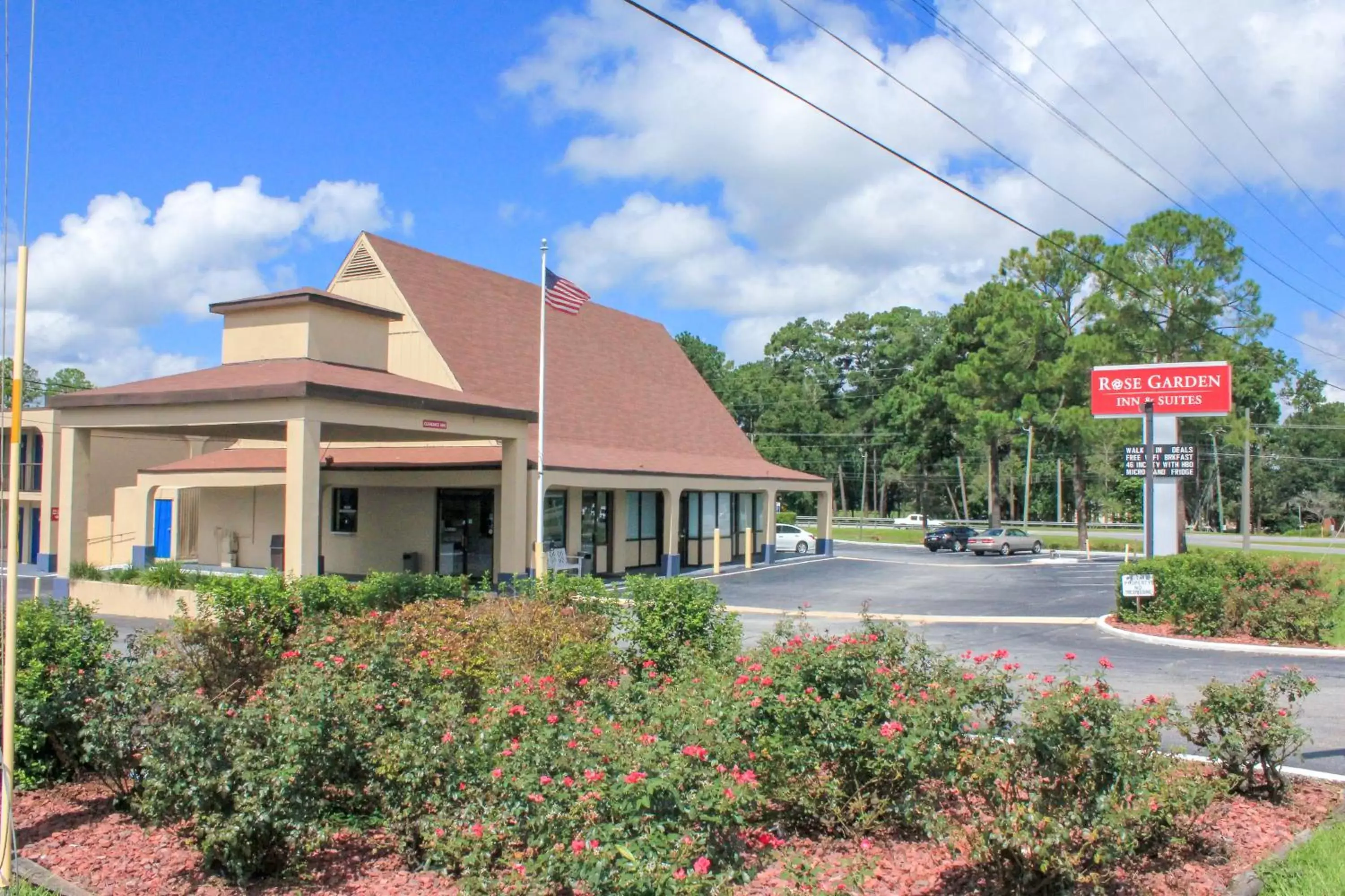 Lobby or reception, Property Building in Rose Garden Inn & Suites Thomasville