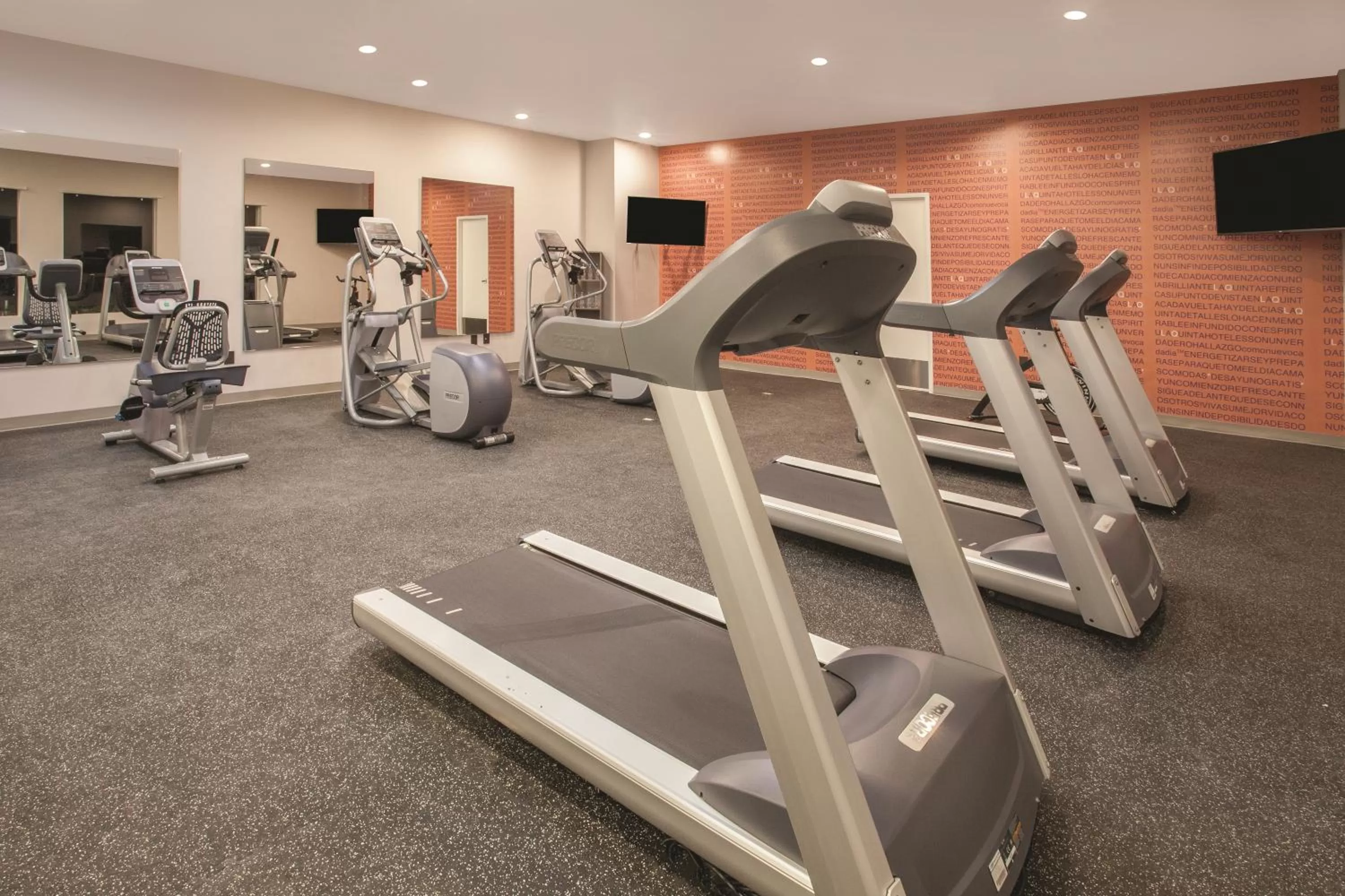 Fitness centre/facilities in La Quinta by Wyndham Aguascalientes