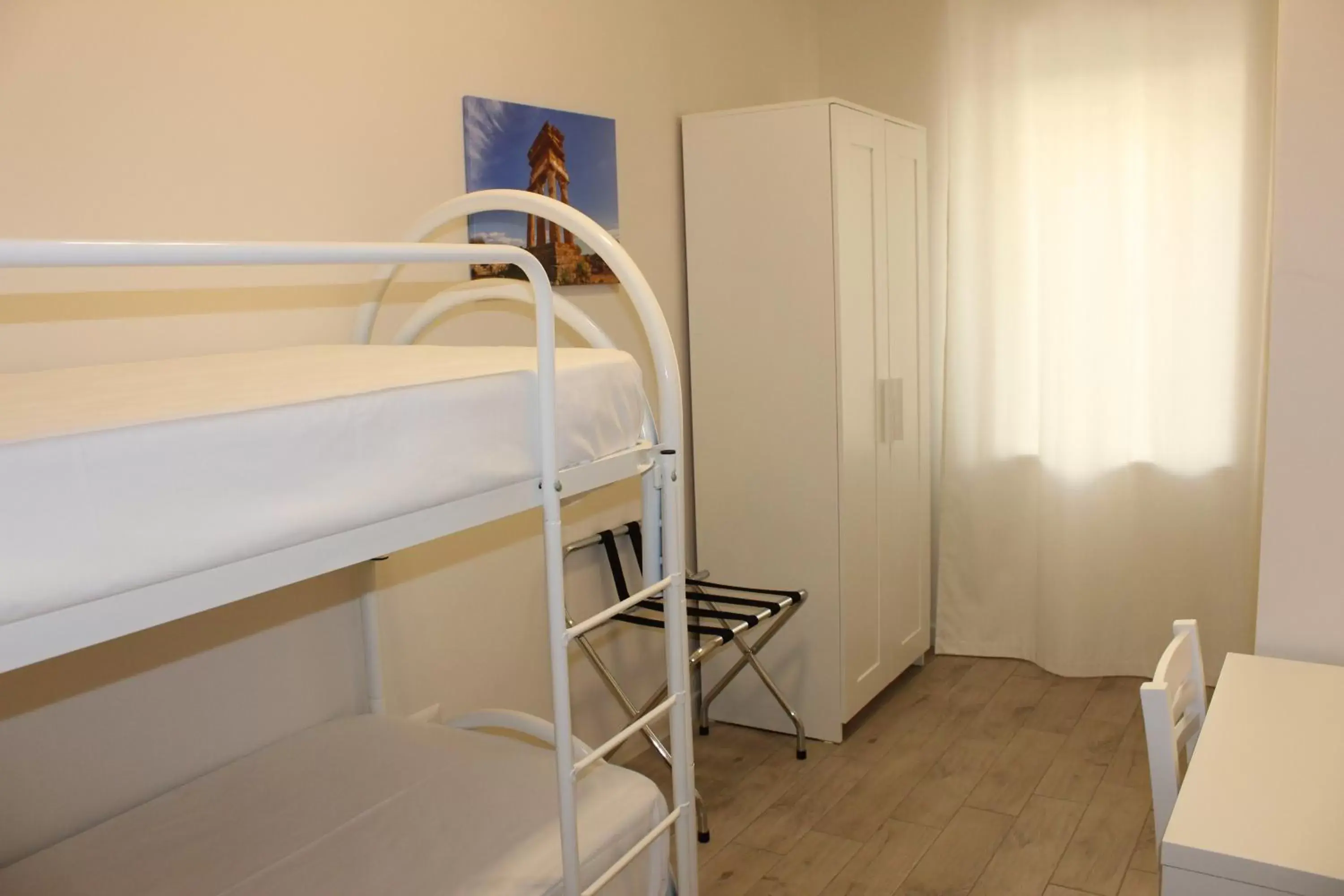 Bedroom, Bunk Bed in Esseneto Rooms