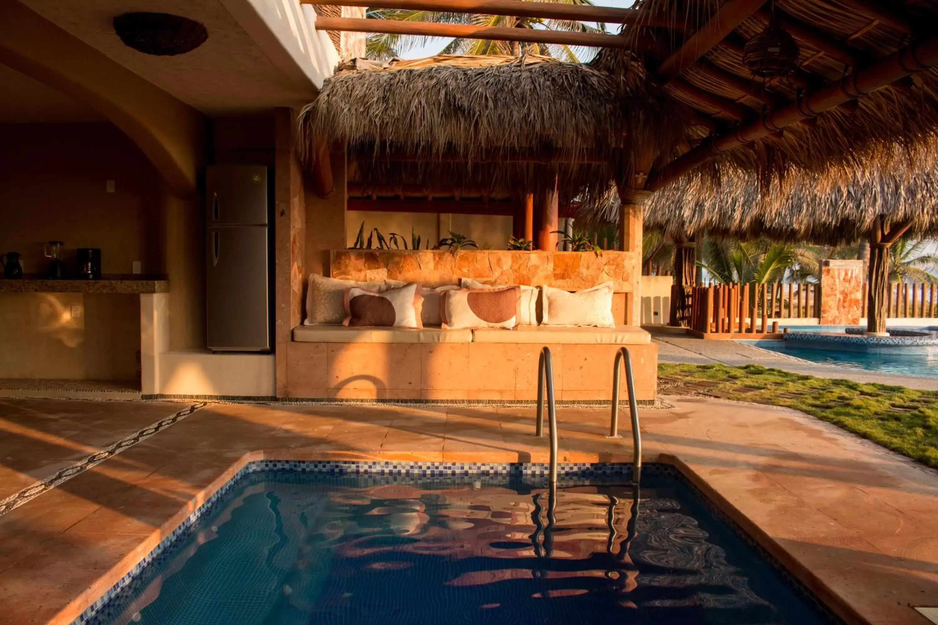 Pool view, Swimming Pool in Hotel Villas Punta Blanca