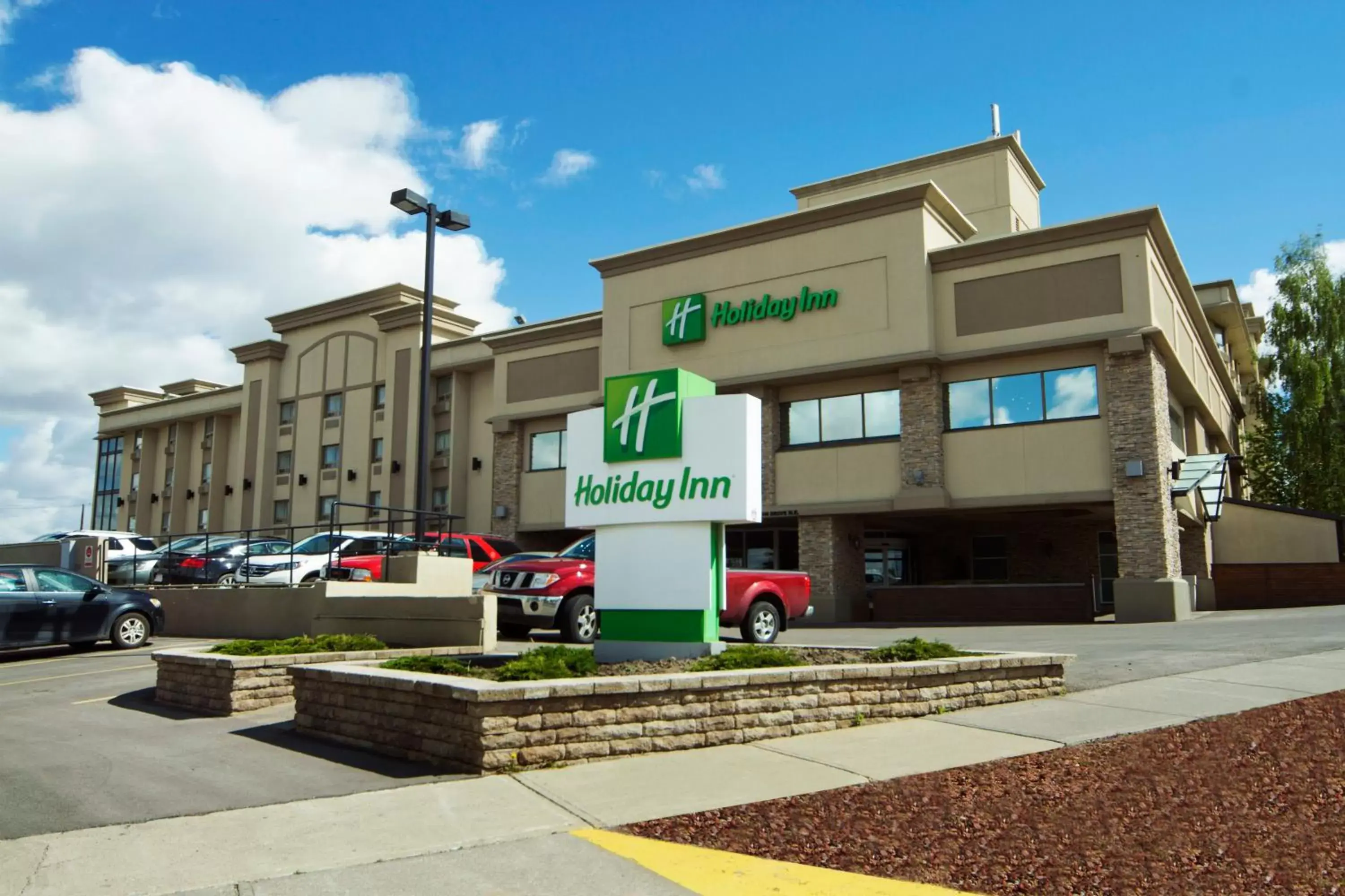 Property Building in Holiday Inn Calgary Airport, an IHG Hotel