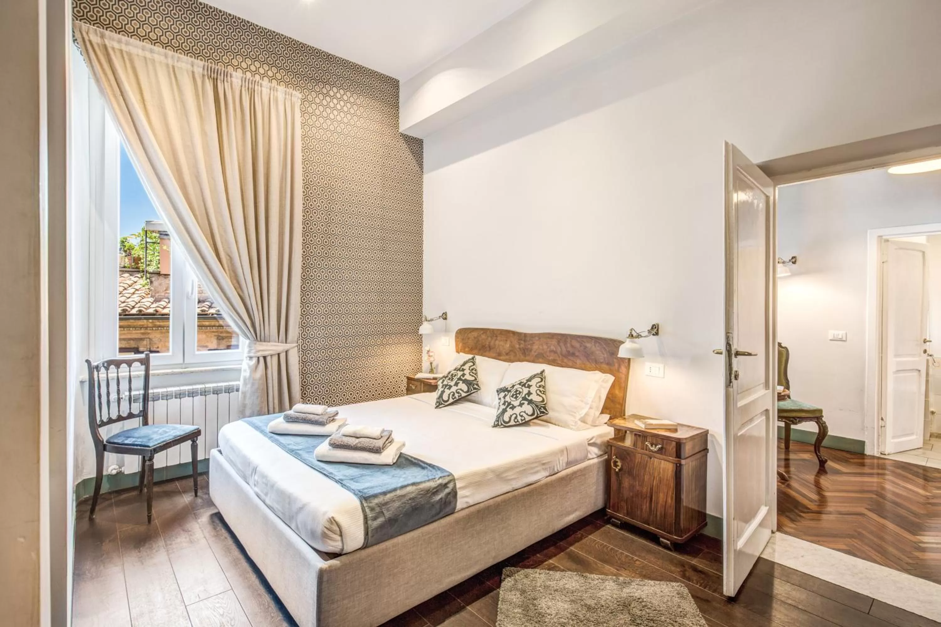 Photo of the whole room, Bed in Tree Charme Trilussa