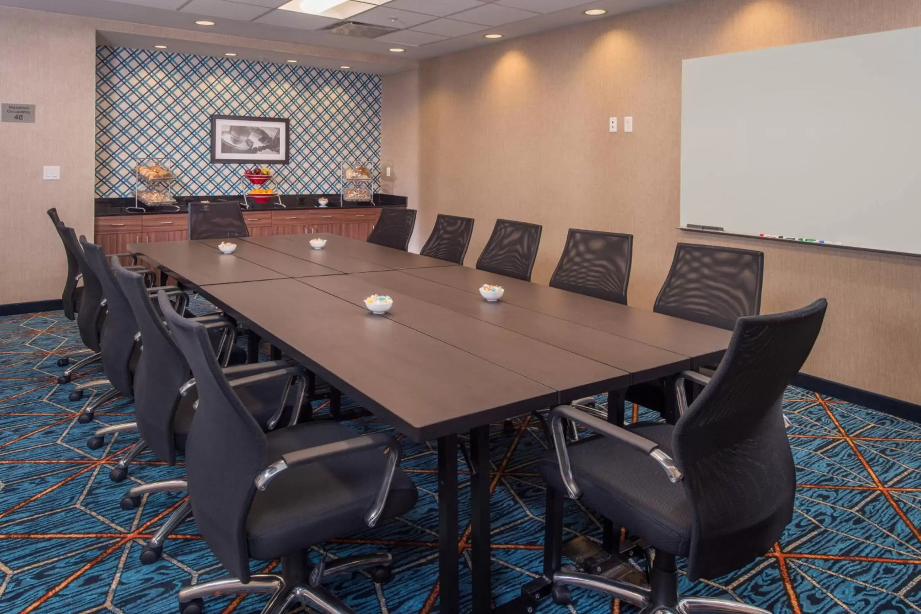 Meeting/conference room in Fairfield Inn & Suites by Marriott Easton