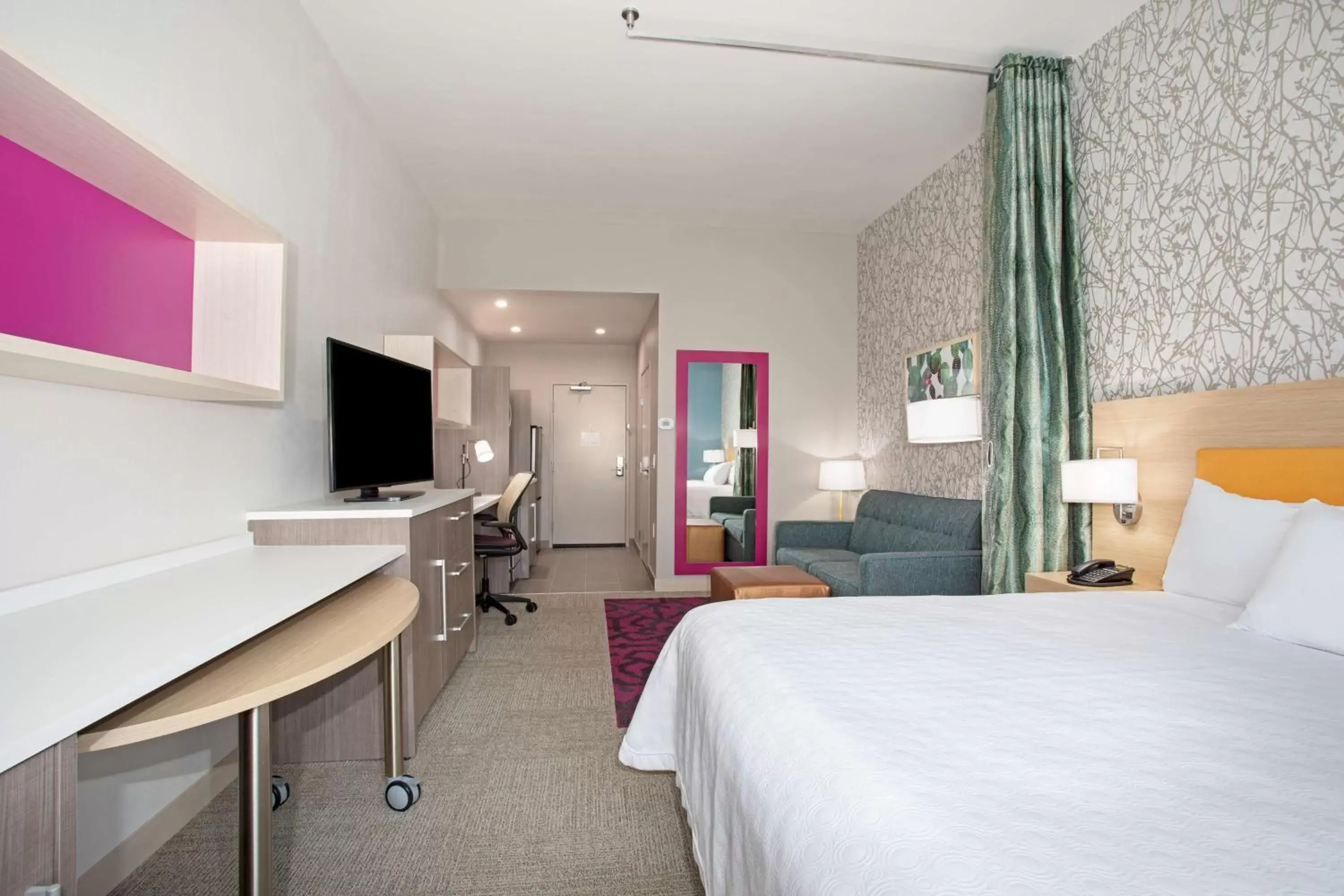 Bedroom, Bed in Home2 Suites by Hilton Roswell, NM Bedroom, Bed in Home2 Suites by Hilton Roswell, NM