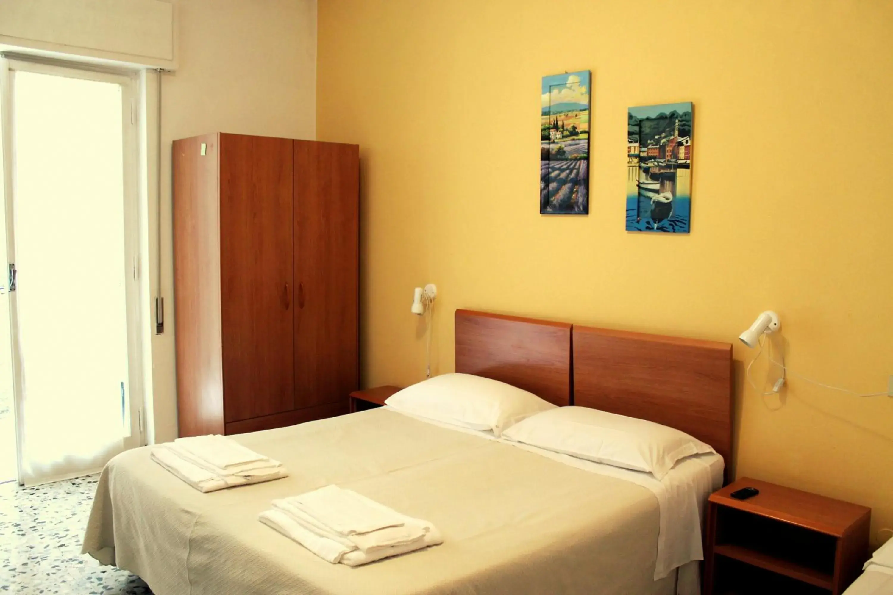 Day, Room Photo in Albergo Nella