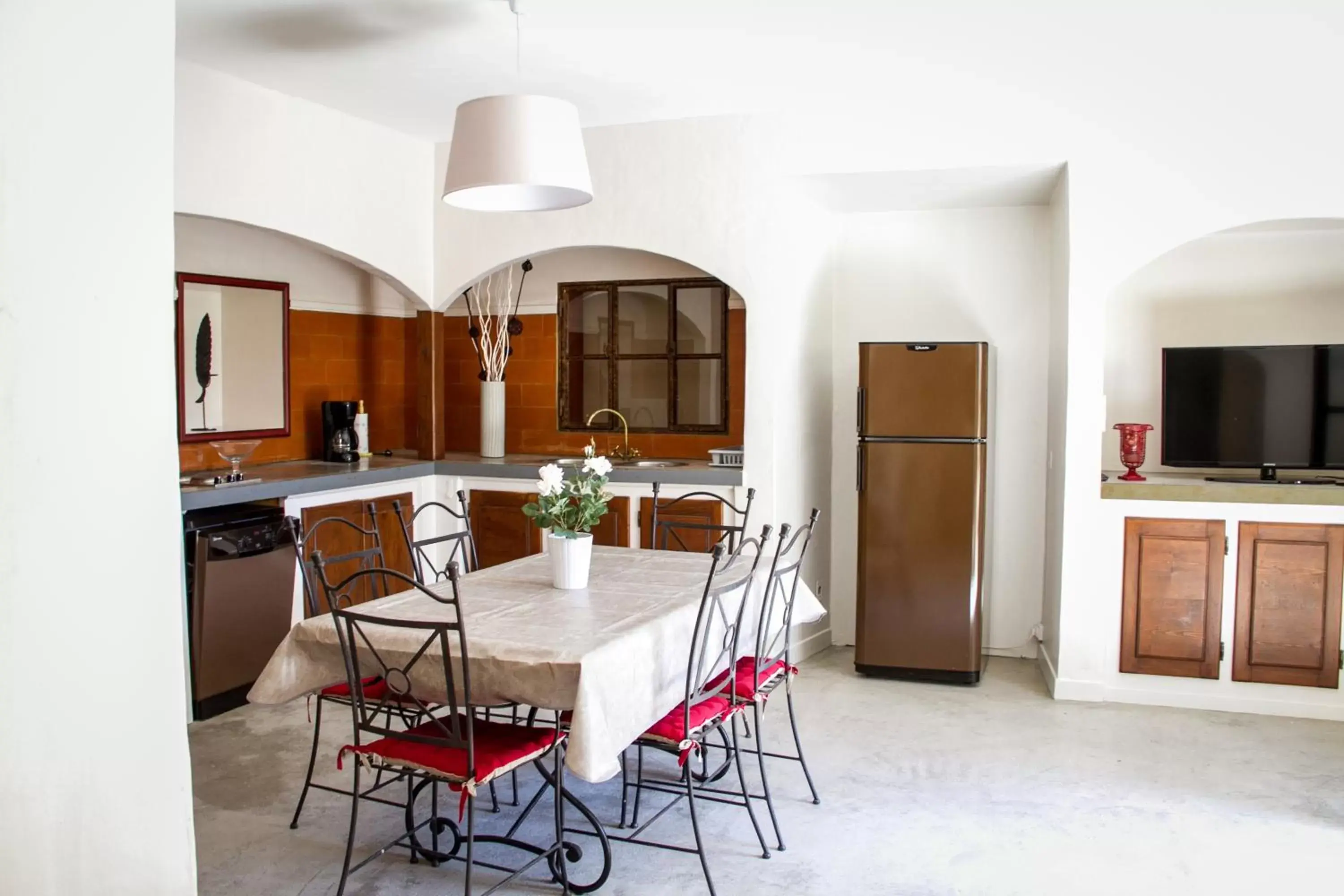 Dining Area in Residence Melody