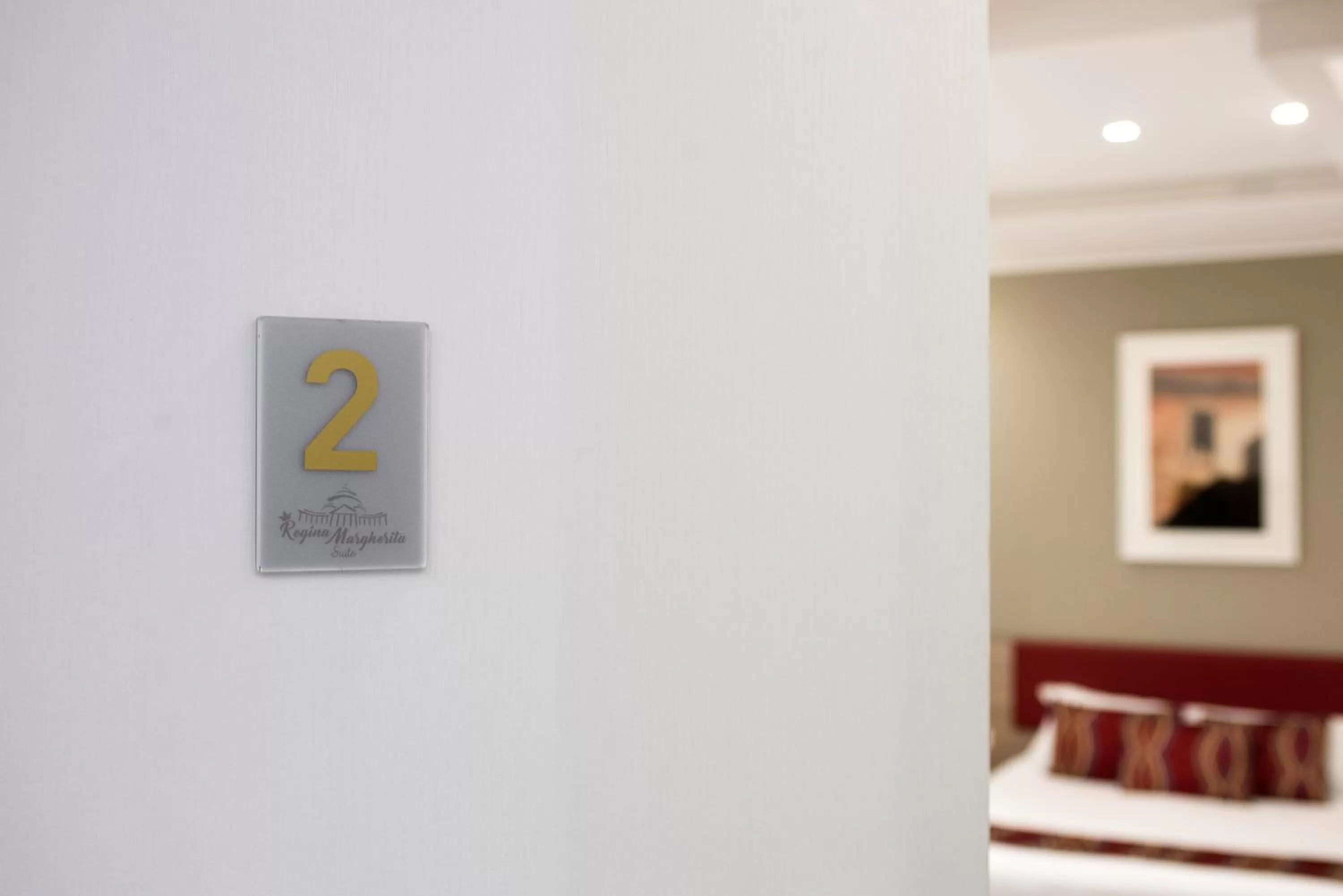 Bedroom, Bed in Regina Margherita Suite