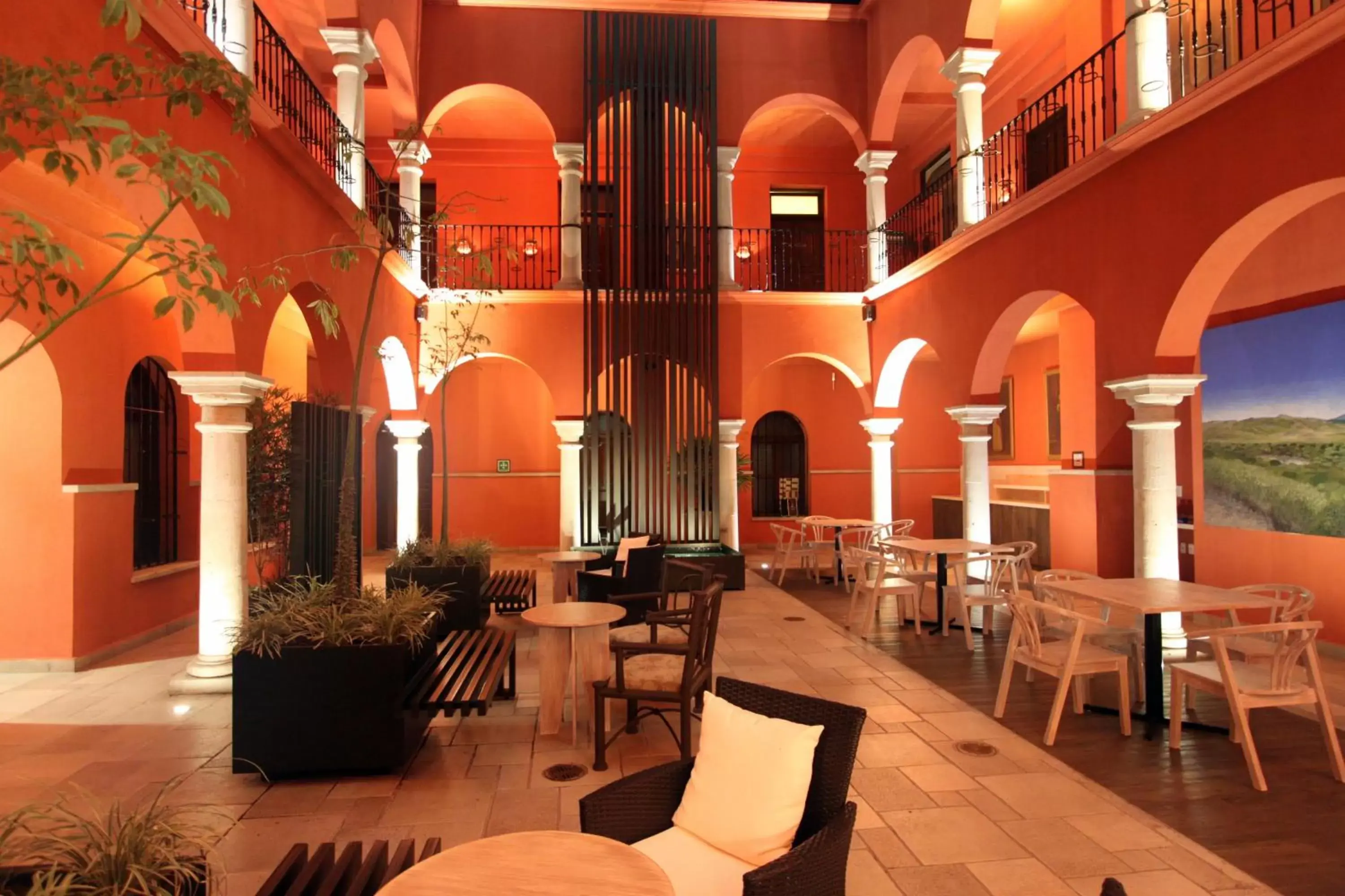 Patio, Restaurant/Places to Eat in Hotel Casona Oaxaca