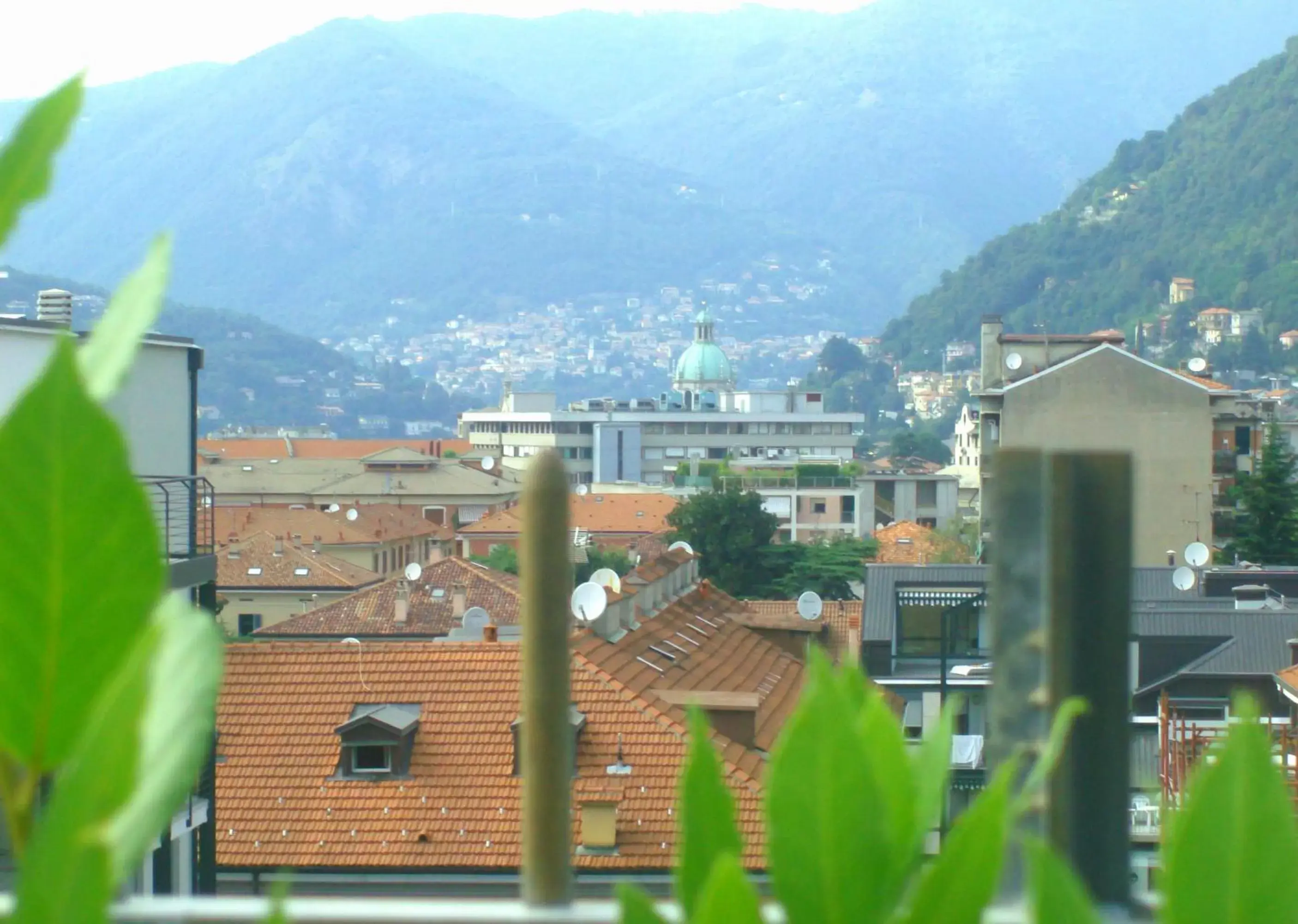 View (from property/room), Mountain View in Hotel Como