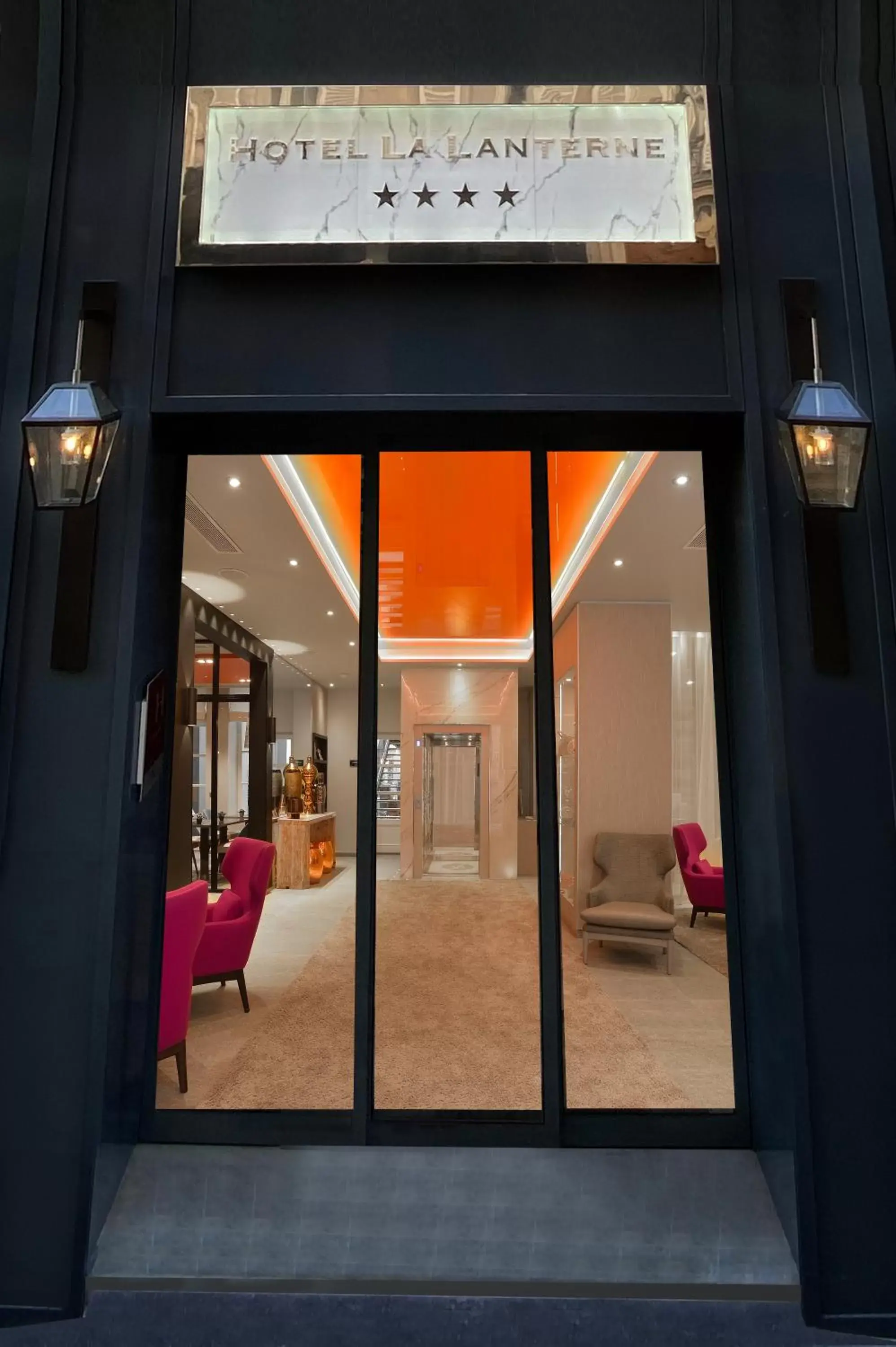 Facade/entrance in Hotel La Lanterne & Spa By Timhotel Facade/entrance in Hotel La Lanterne & Spa By Timhotel