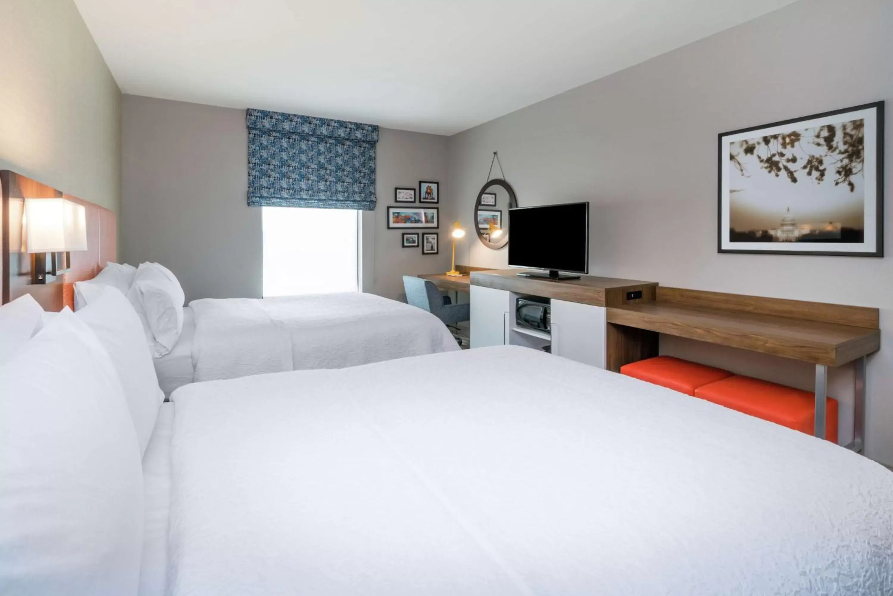 Bed in Hampton Inn & Suites Glenarden/Washington DC