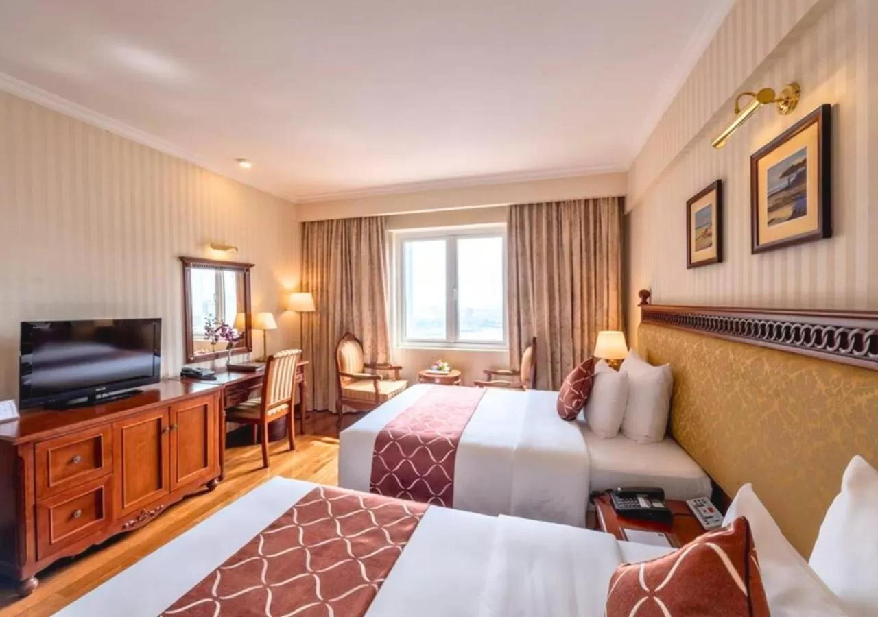 Bedroom, Bed in Hotel Grand Saigon