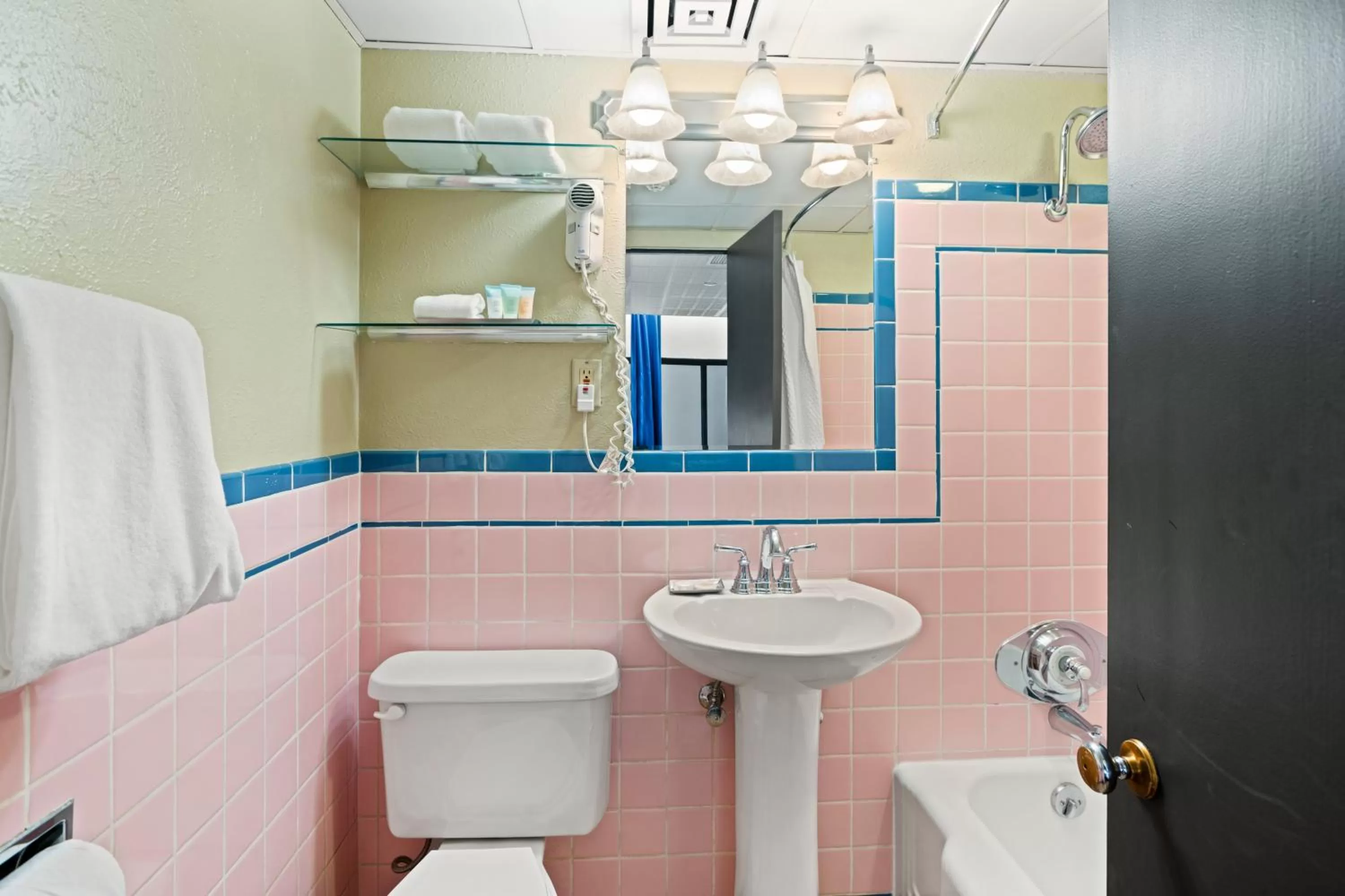 Bathroom in Hotel Denver