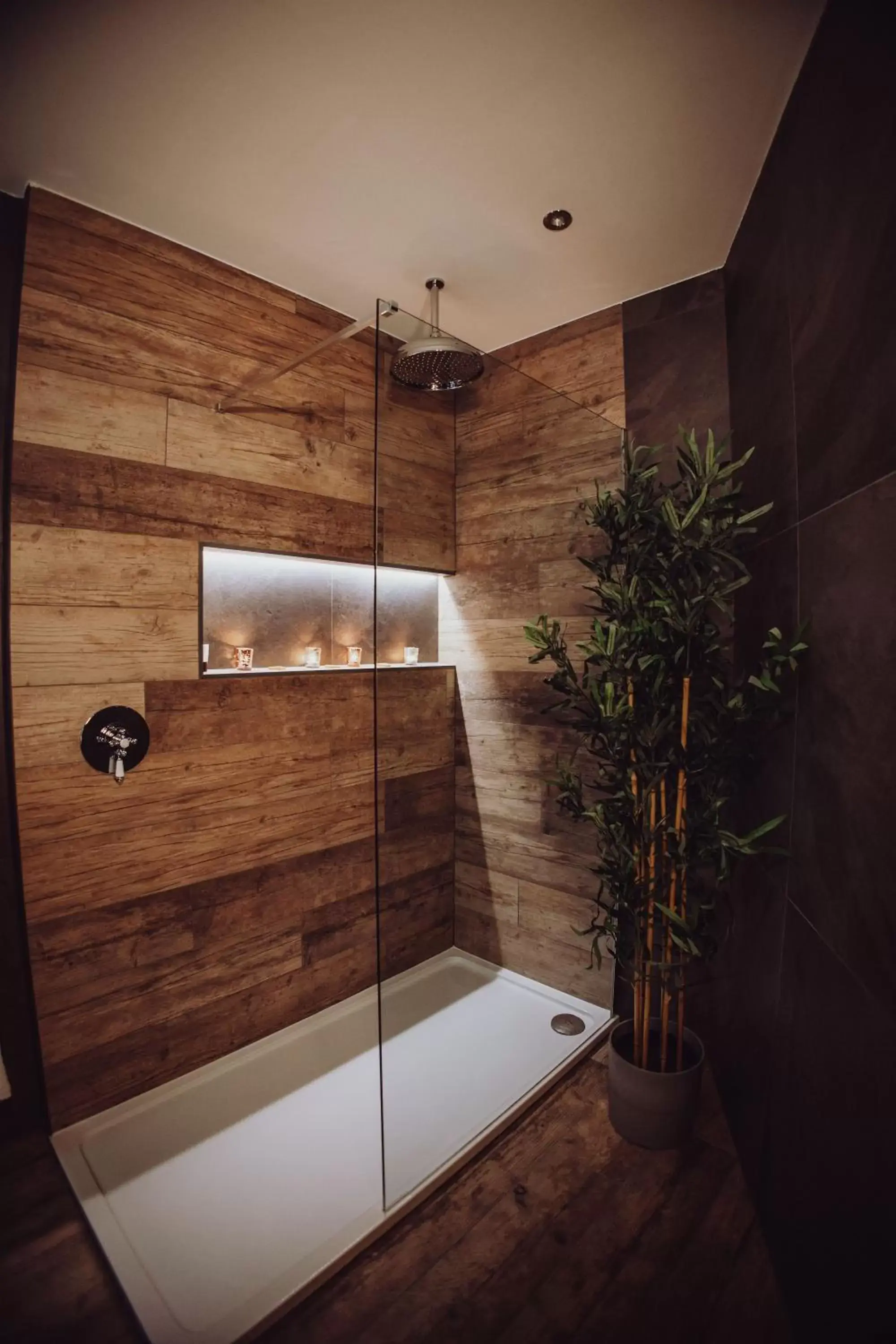 Bathroom in South Causey Inn