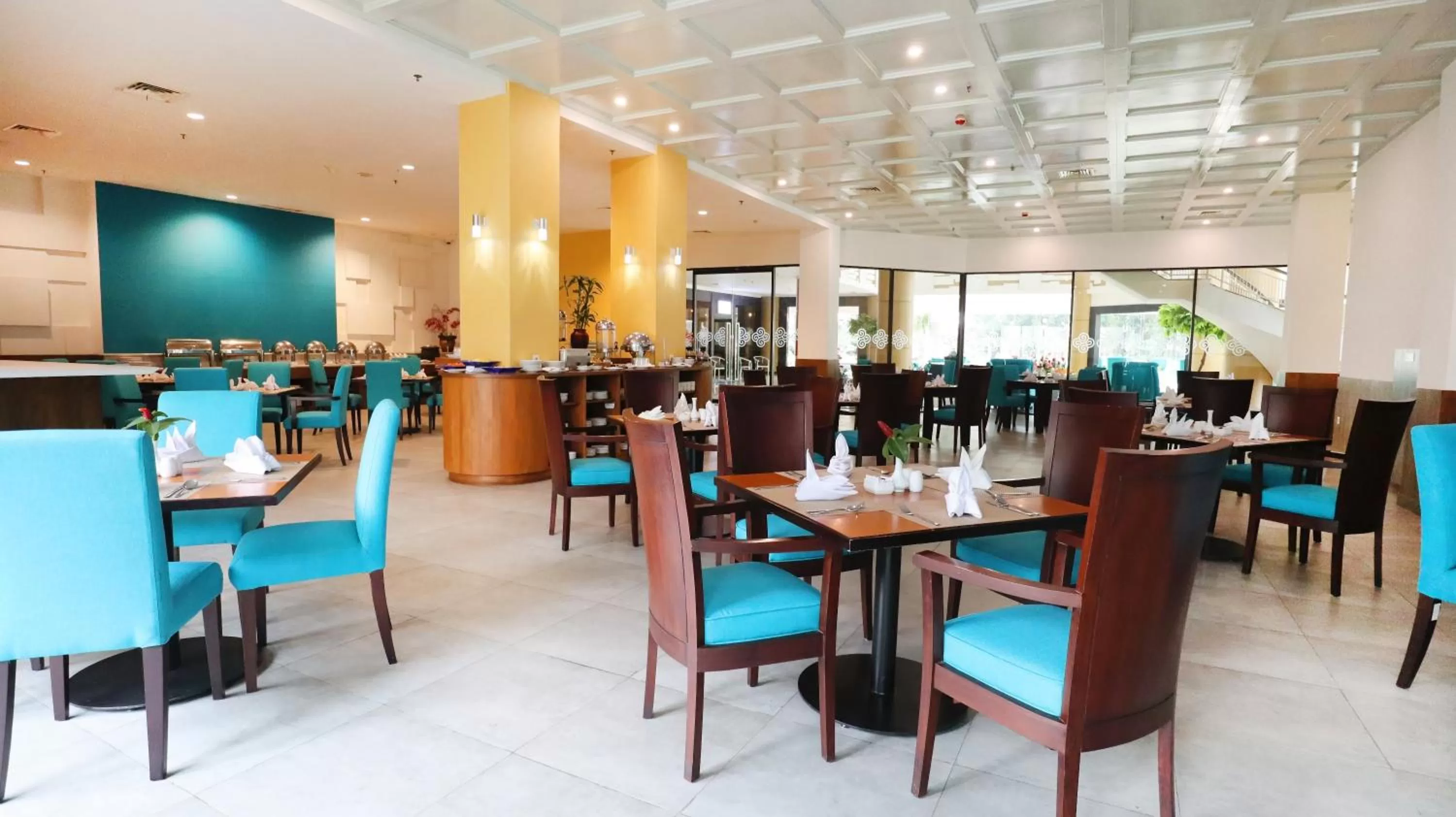 Restaurant/Places to Eat in Vue Palace, ARTOTEL Curated