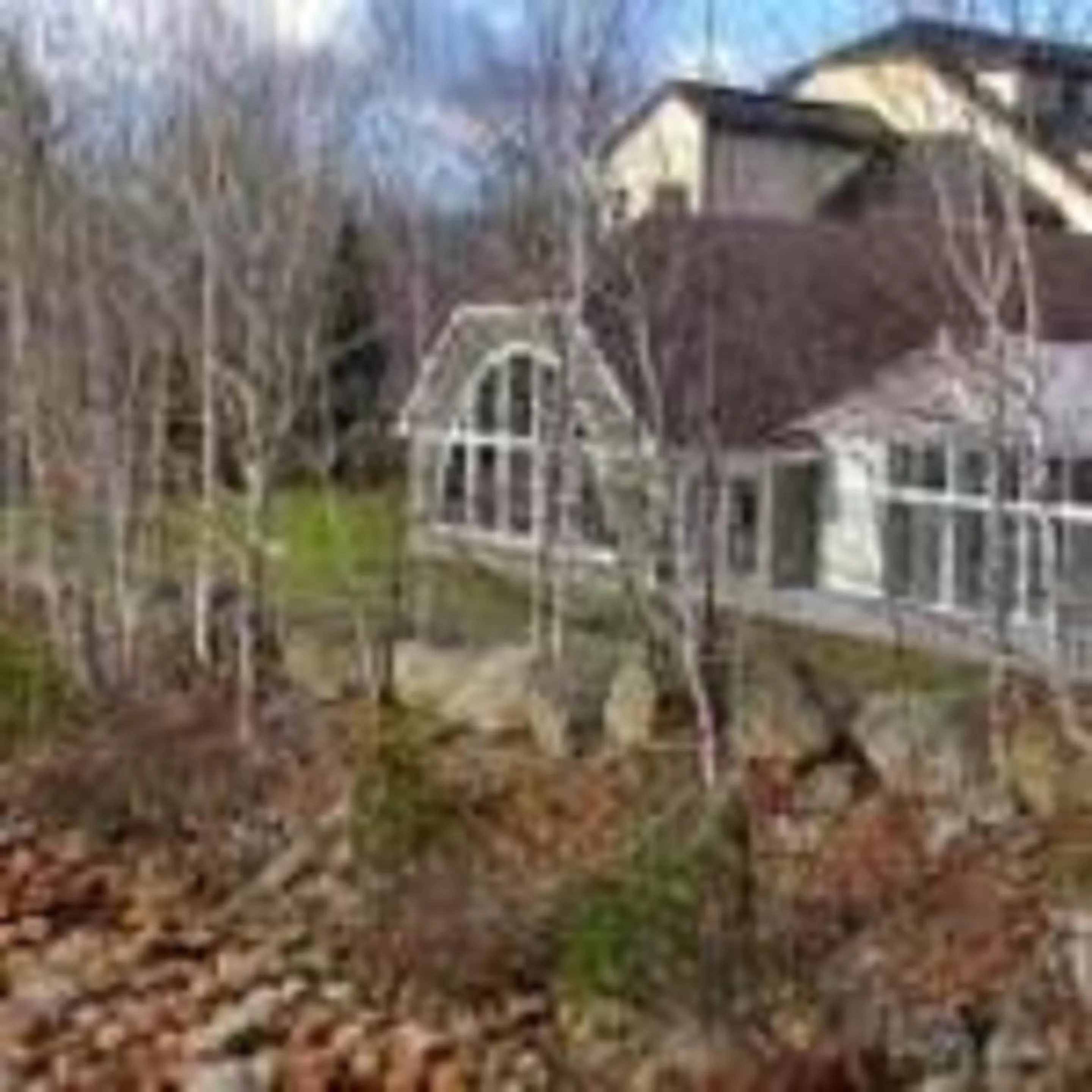 Facade/entrance in Rivergreen Resort