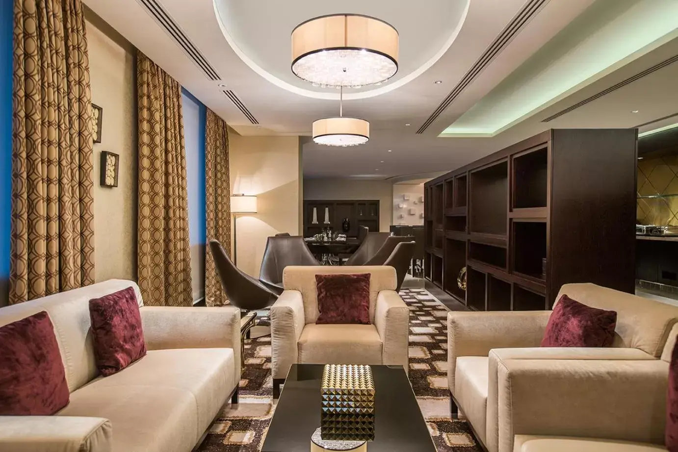 Lounge or bar, Lobby/Reception in Millennium Plaza Doha