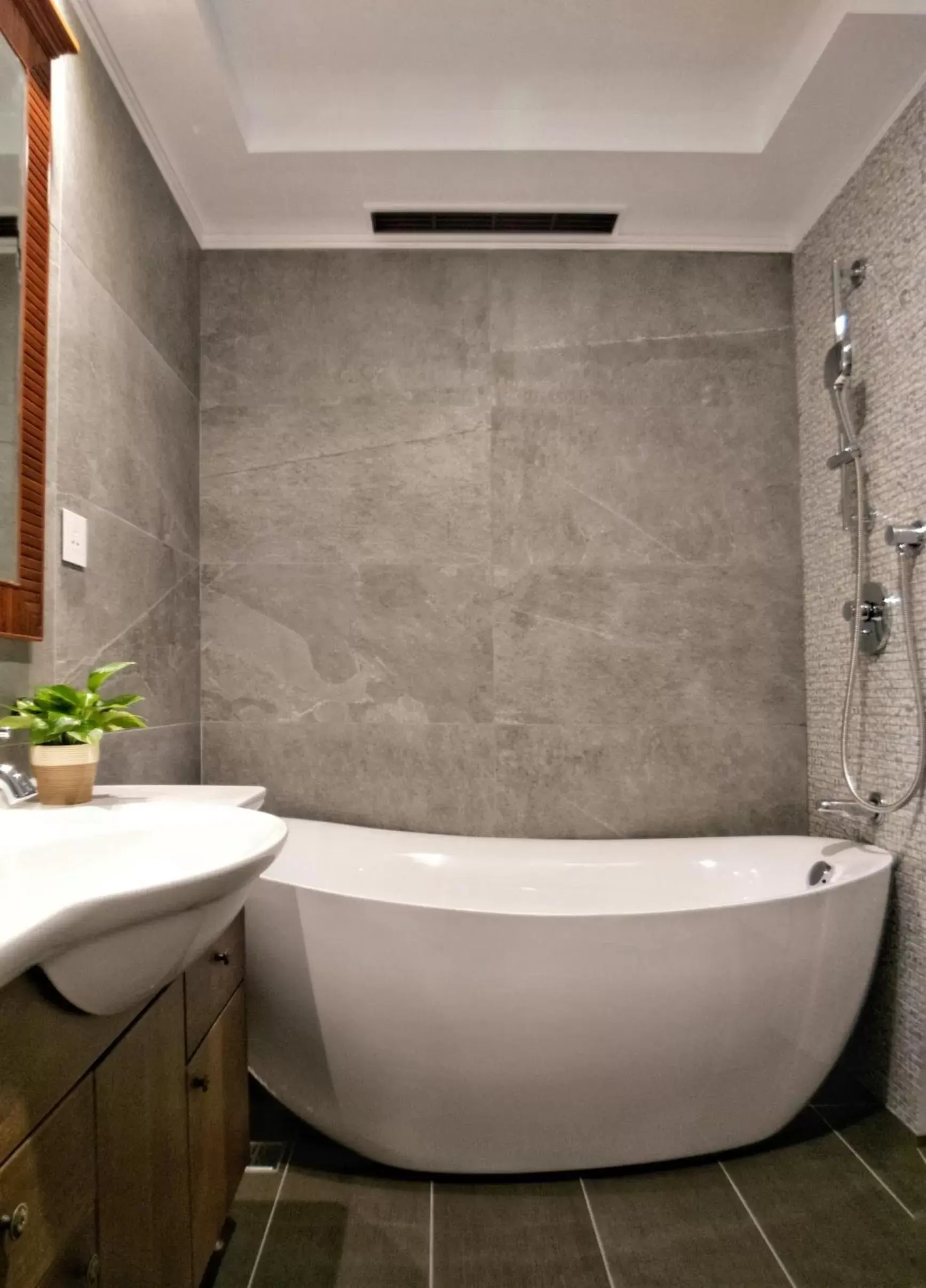 Bathroom in Beauty Hotels - Star Beauty Resort