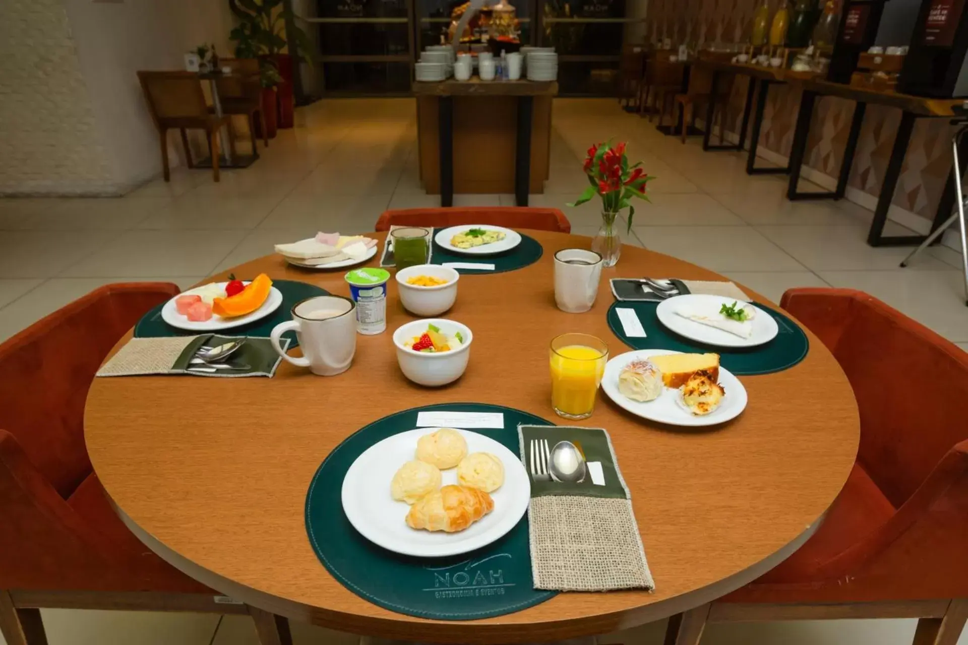 Breakfast in Quality Hotel São Caetano