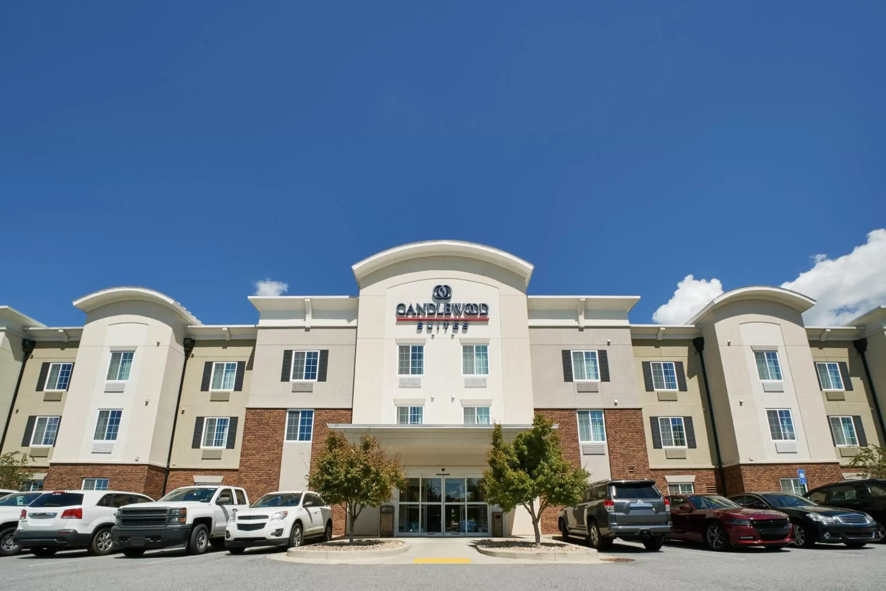 Property Building in Candlewood Suites Columbus-Northeast, an IHG Hotel