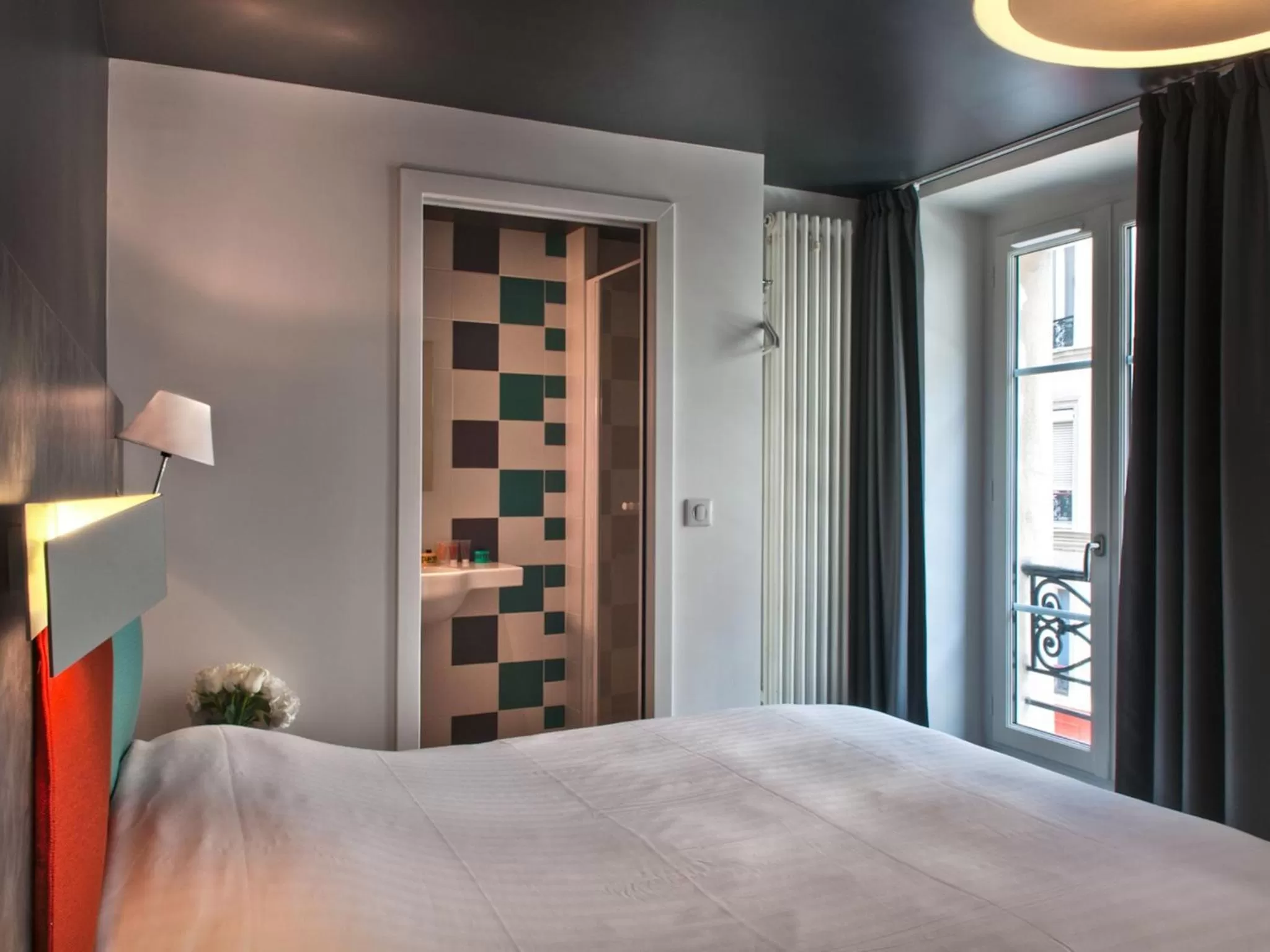 Bed in Hôtel des Métallos