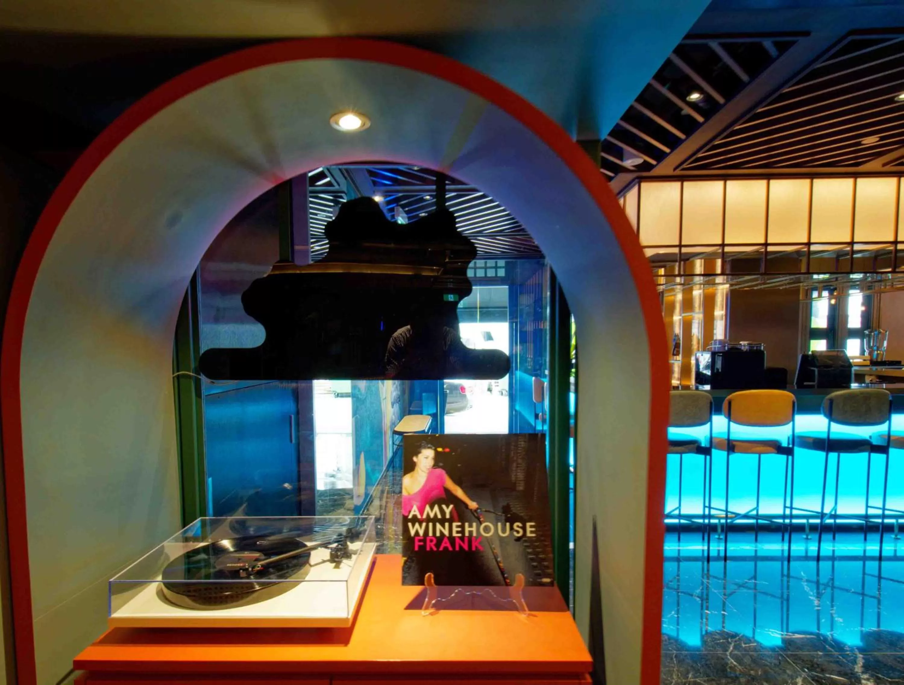 Entertainment in Hotel Soloha at Chinatown