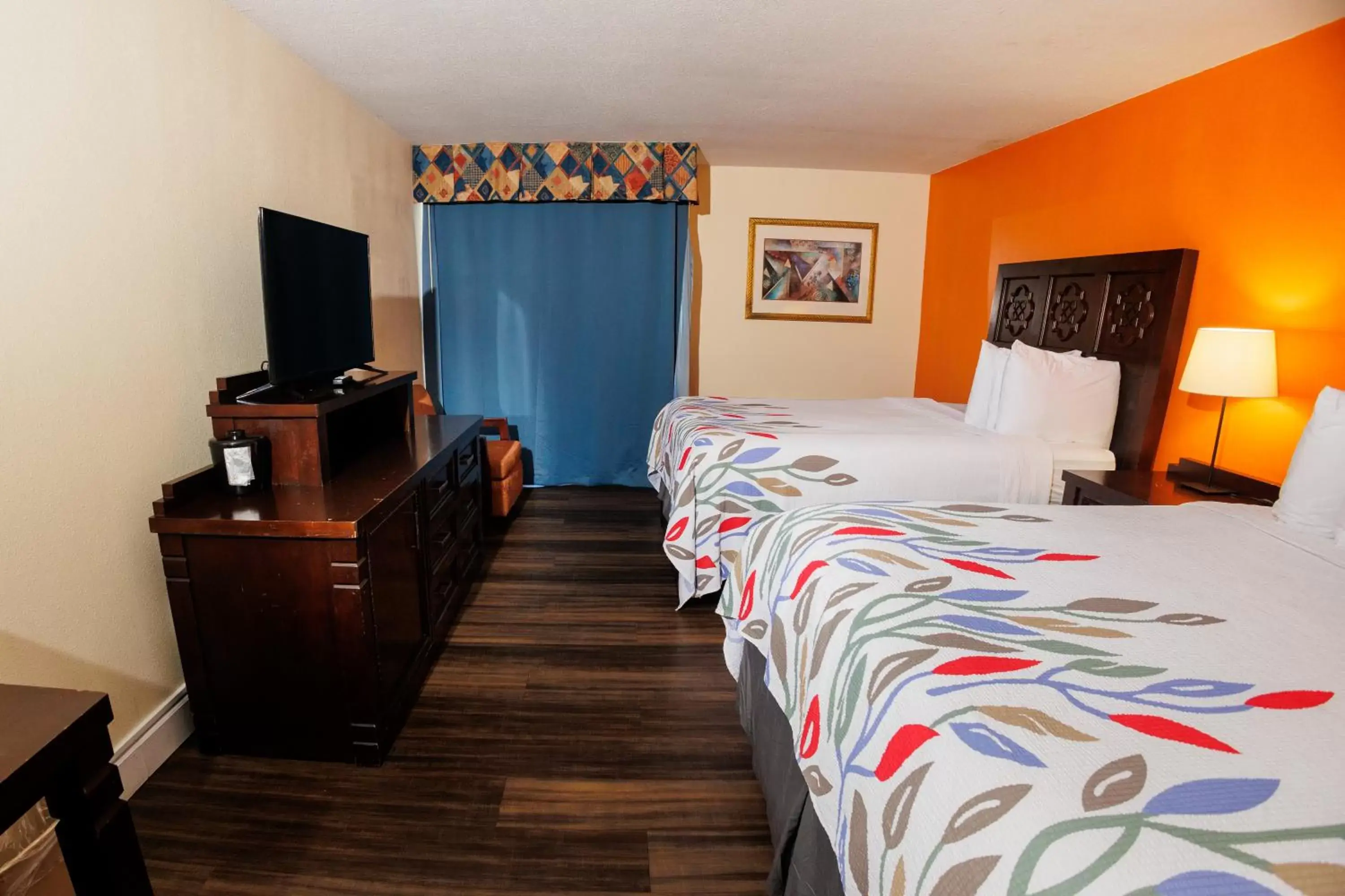 Standard Double Room with Two Double Beds in Garnet Inn & Suites, Orlando Standard Double Room with Two Double Beds in Garnet Inn & Suites, Orlando