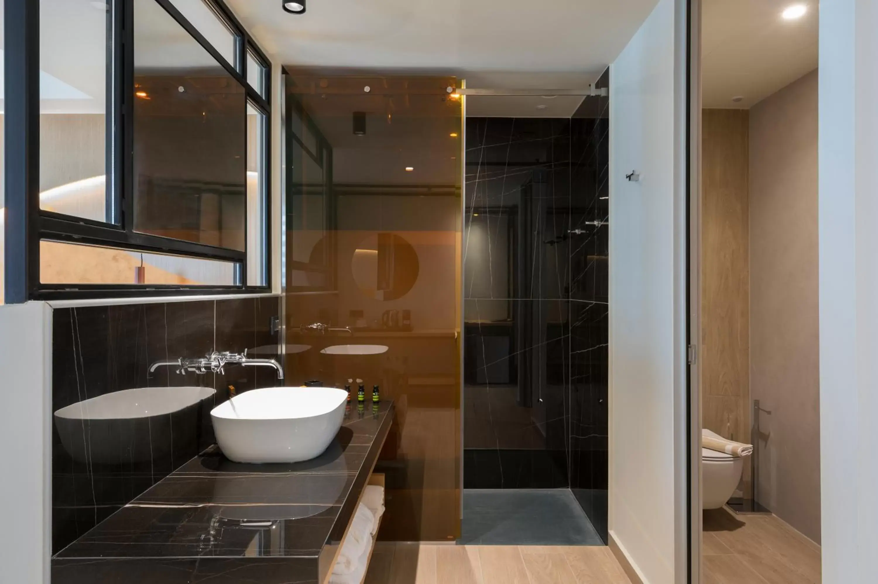 Photo of the whole room, Bathroom in Hyperion City Hotel & Spa
