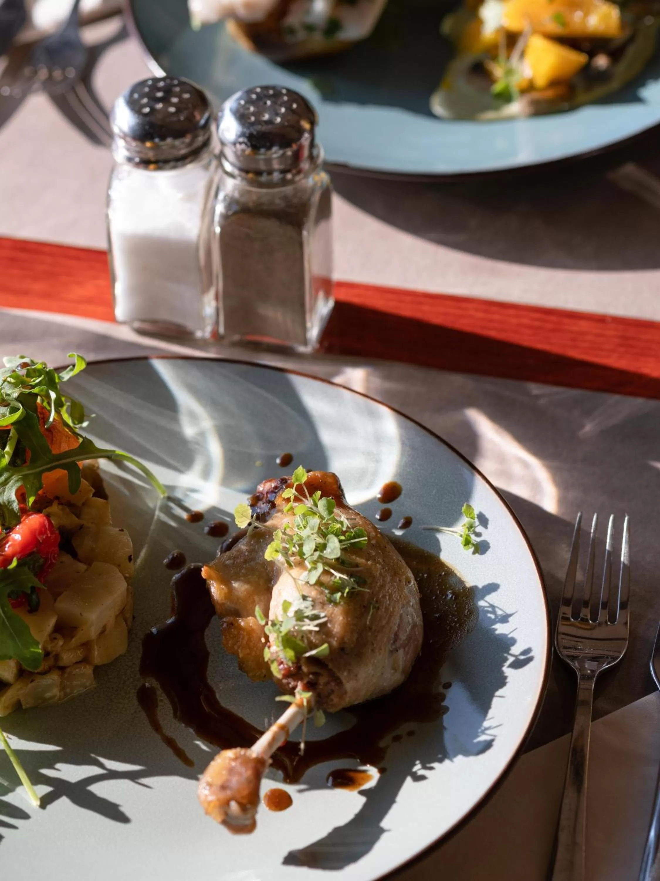 Restaurant/places to eat in ibis Carcassonne Est la Cité