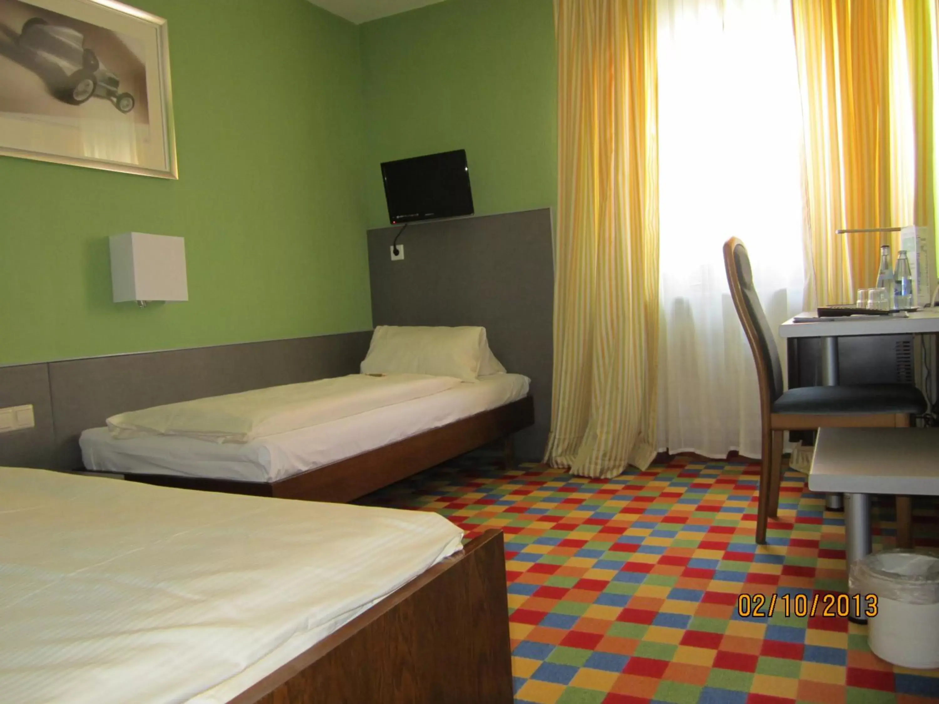 Twin Room in Aparthotel Deutschmeister Twin Room in Aparthotel Deutschmeister