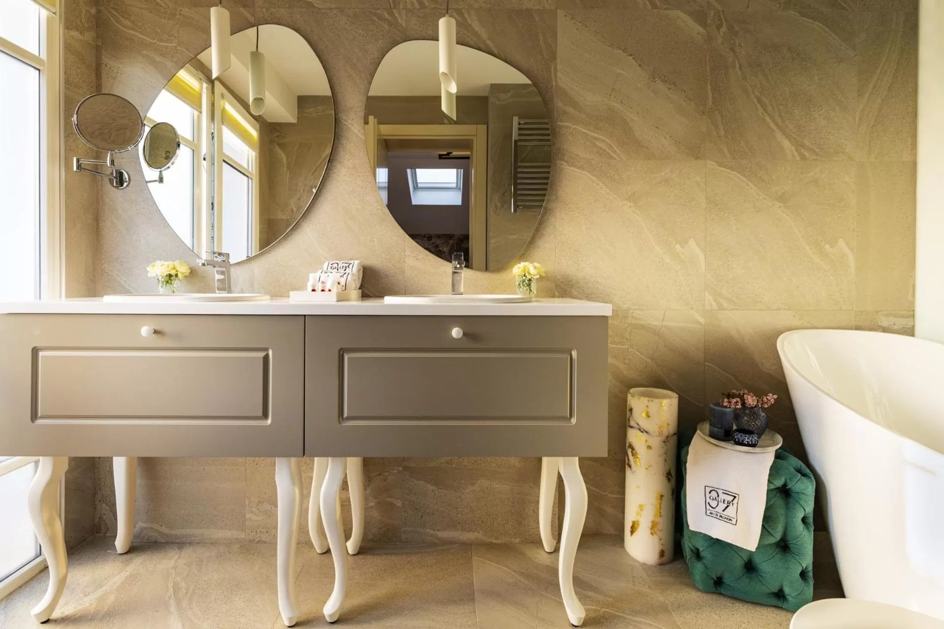 City view in Gallery 37 Powered by ASTON