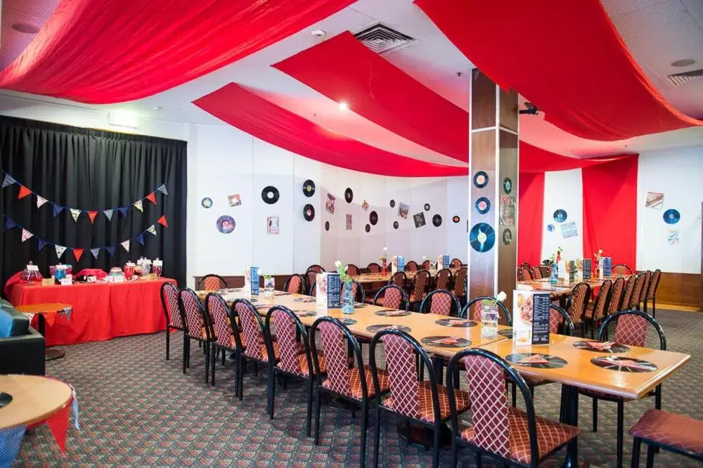 Banquet/Function facilities, Restaurant/Places to Eat in Grand Tasman Hotel