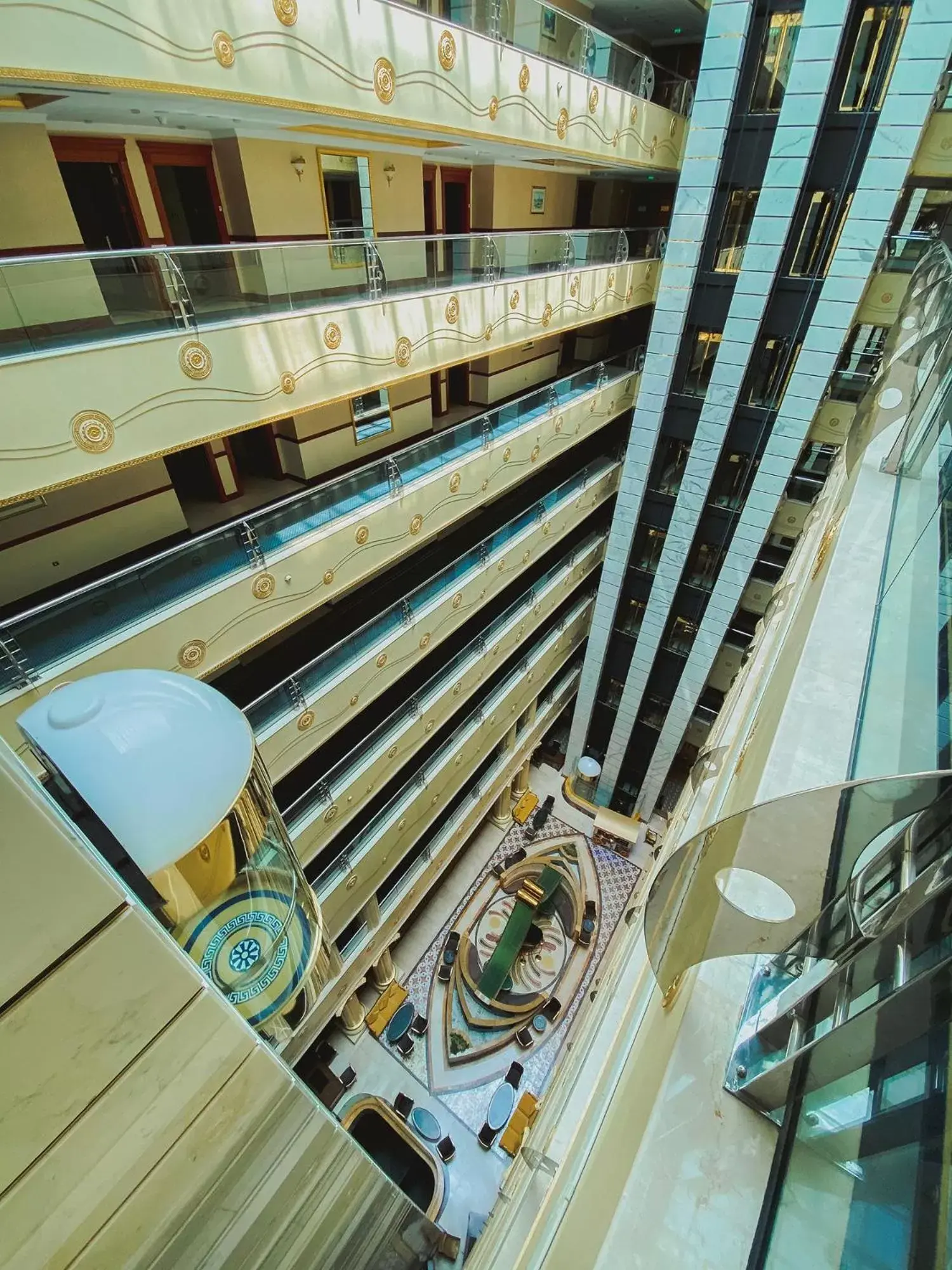 Lobby or reception in Grand Excelsior Hotel Al Barsha