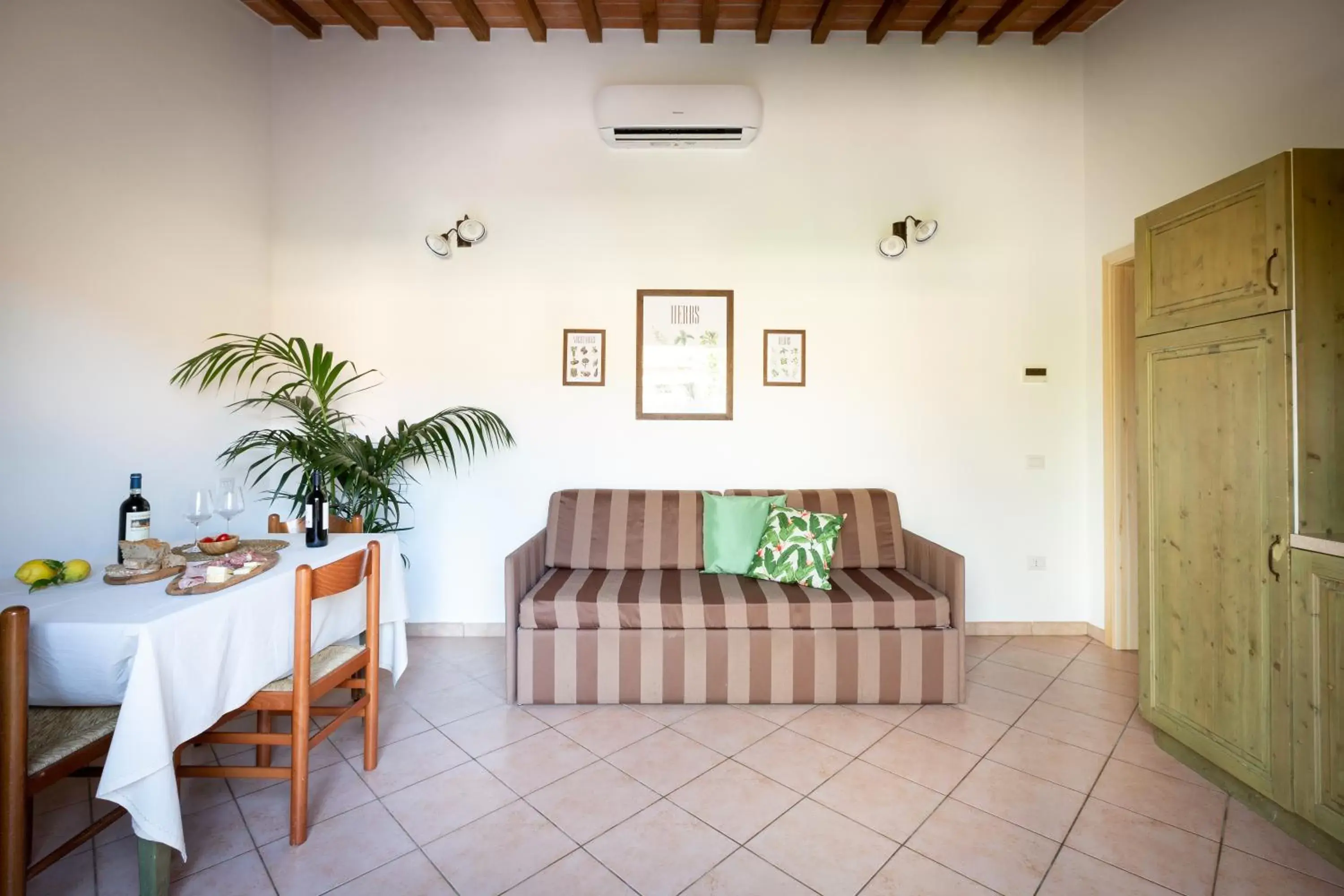 Living room, Seating Area in Borgo Verde