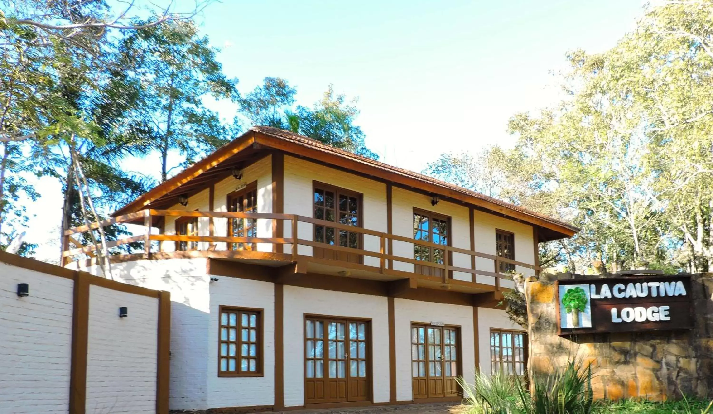 Property Building in La Cautiva Iguazú Hotel