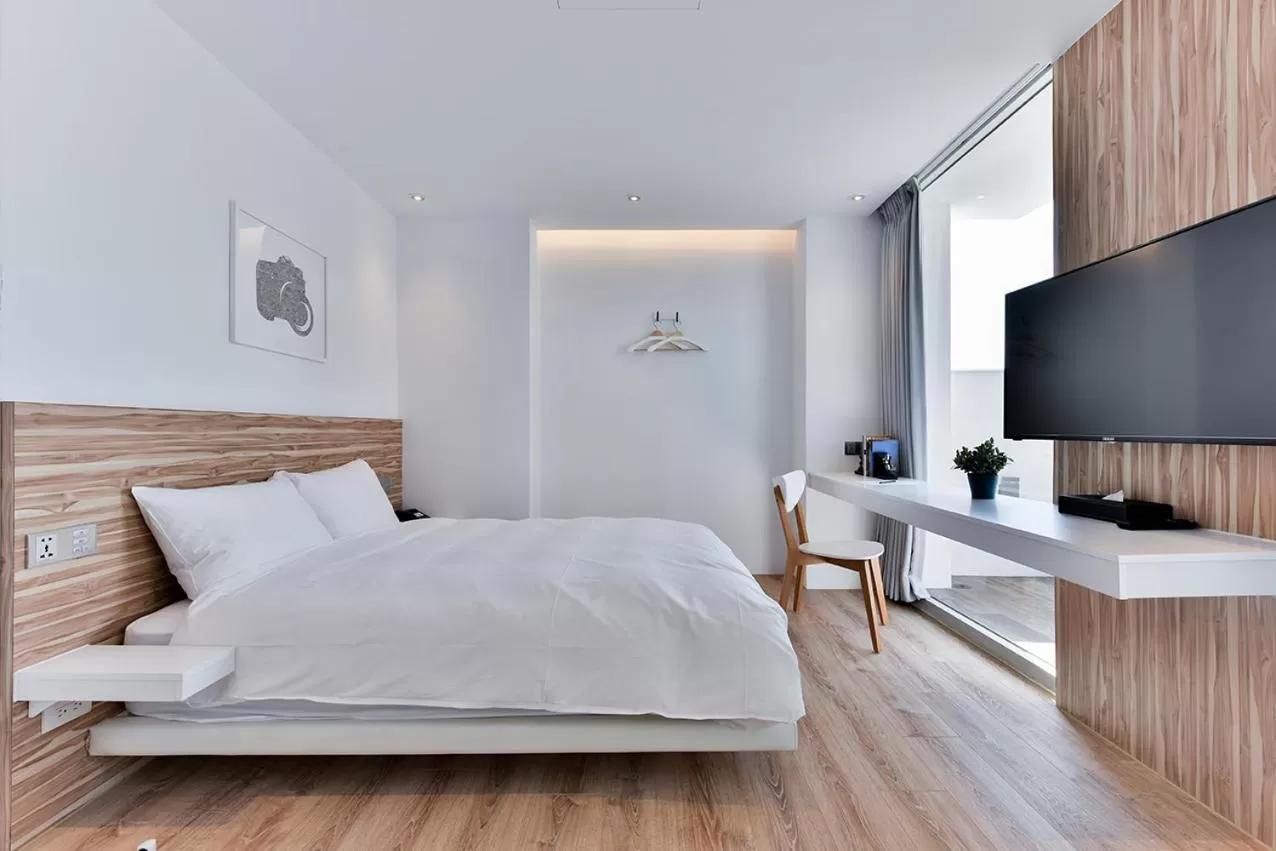 TV and multimedia, Bed in Hotel Mapp