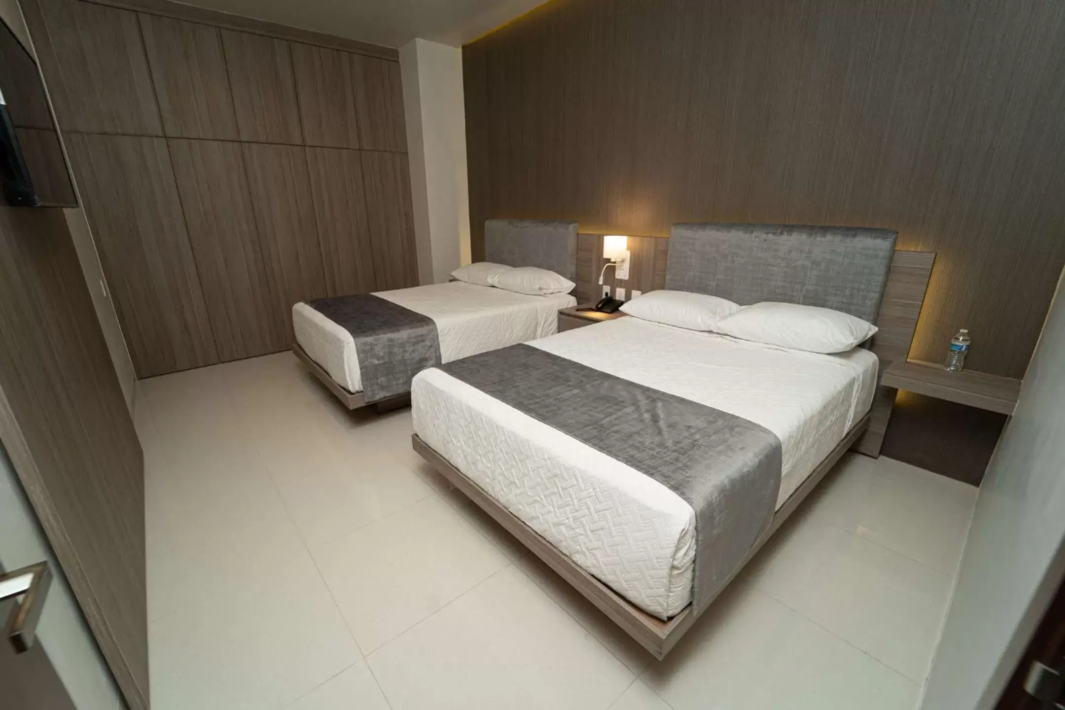 Bed in Sara N Hotel & Spa
