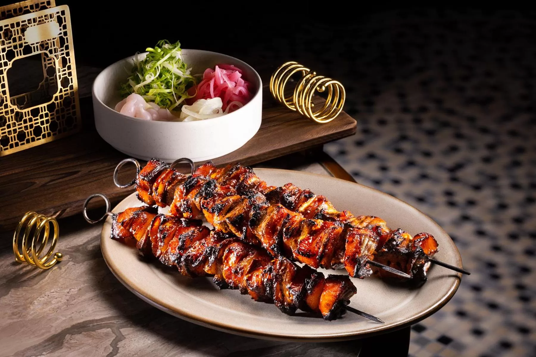 Restaurant/places to eat in Oasis Aurum 181 Hotel