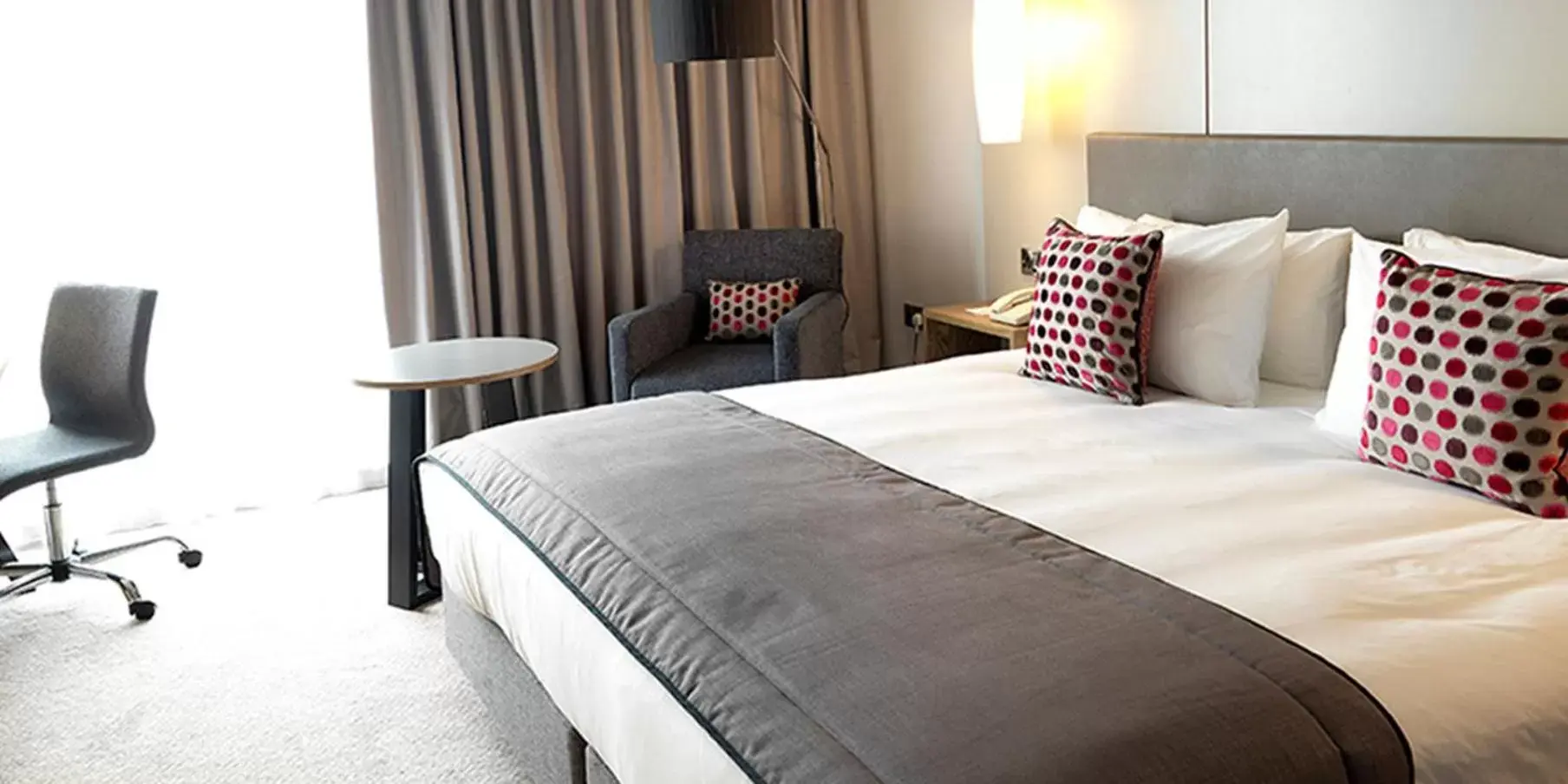 Bed, Room Photo in Crowne Plaza Harrogate, an IHG Hotel