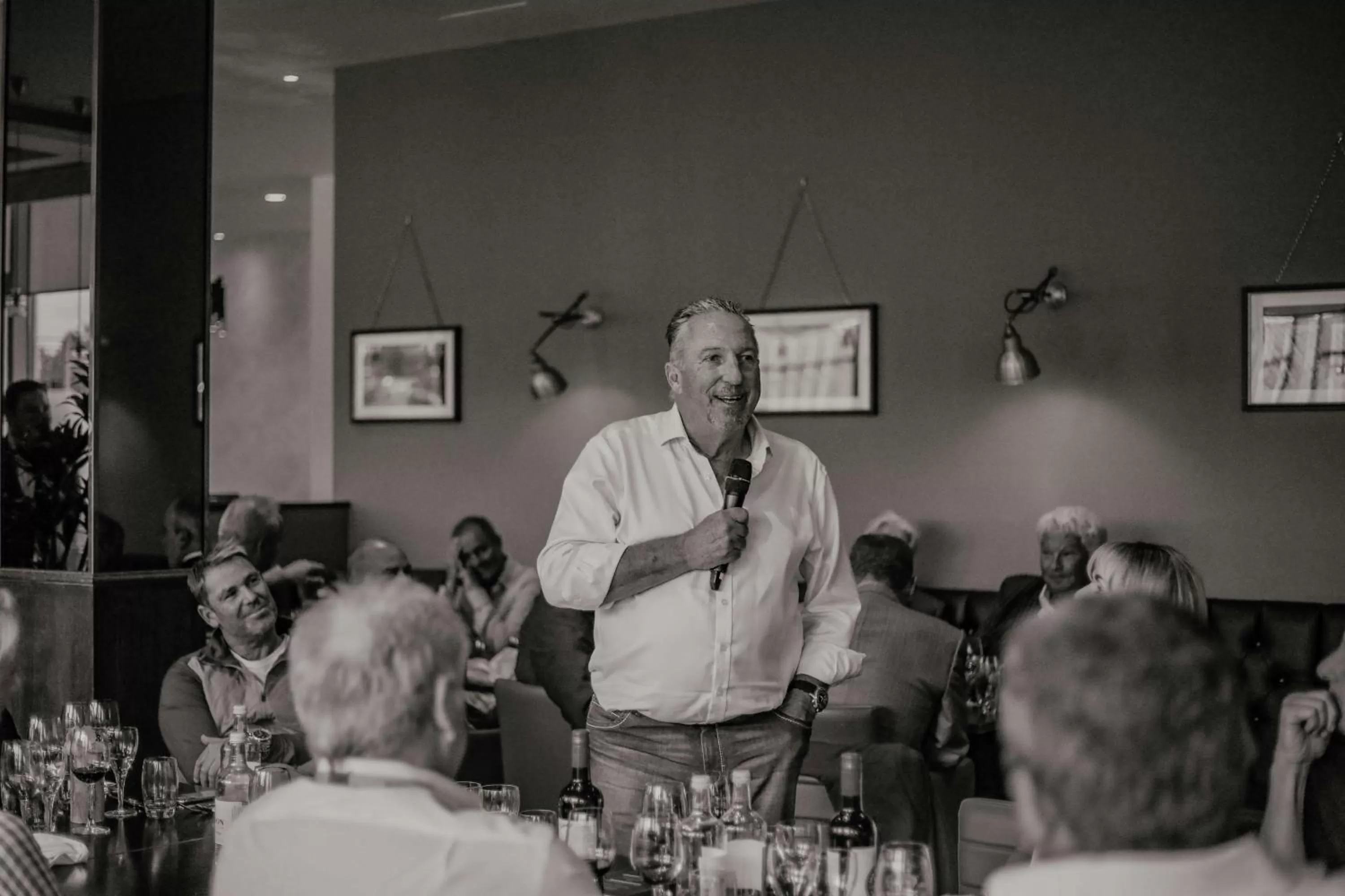 Lounge or bar in Hilton Southampton - Utilita Bowl