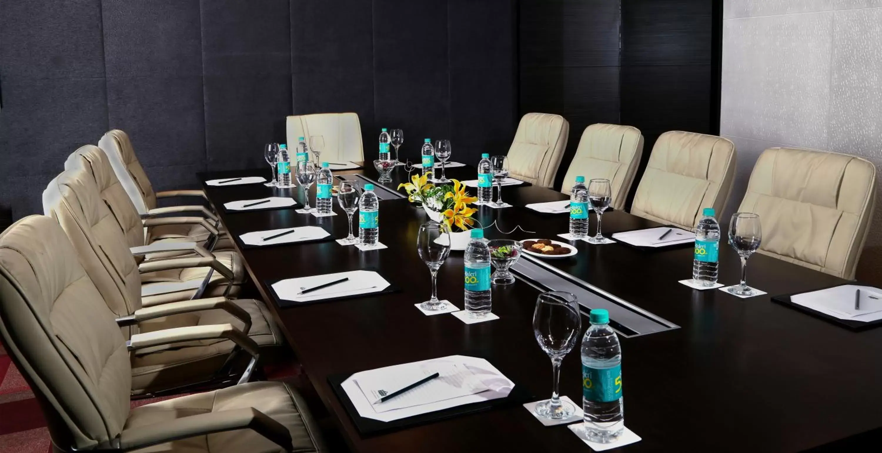 Banquet/Function facilities, Business Area/Conference Room in Country Inn & Suites By Radisson Navi Mumbai