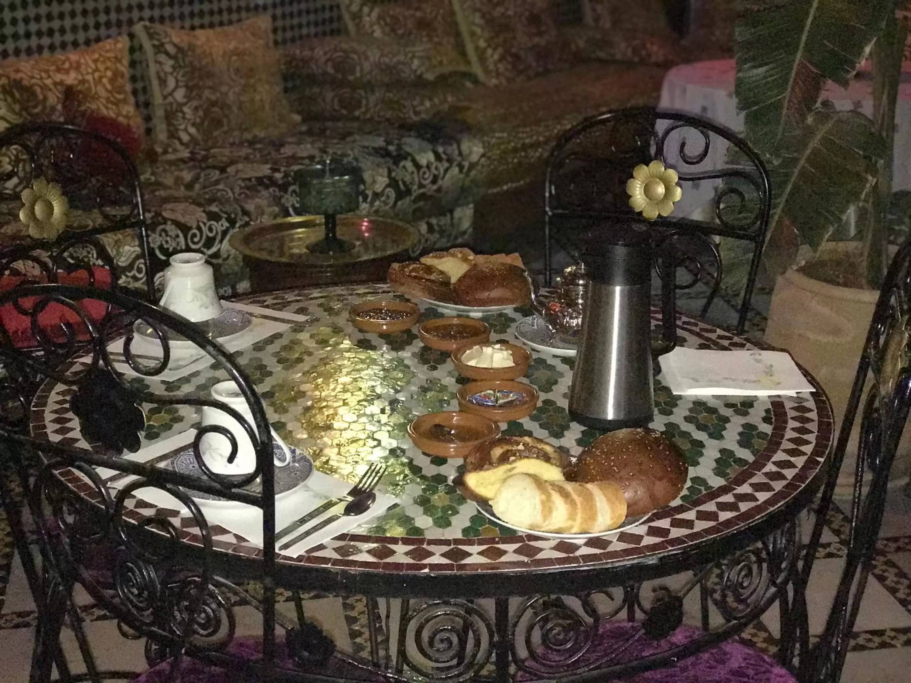 Food and drinks in Riad Taj Salma