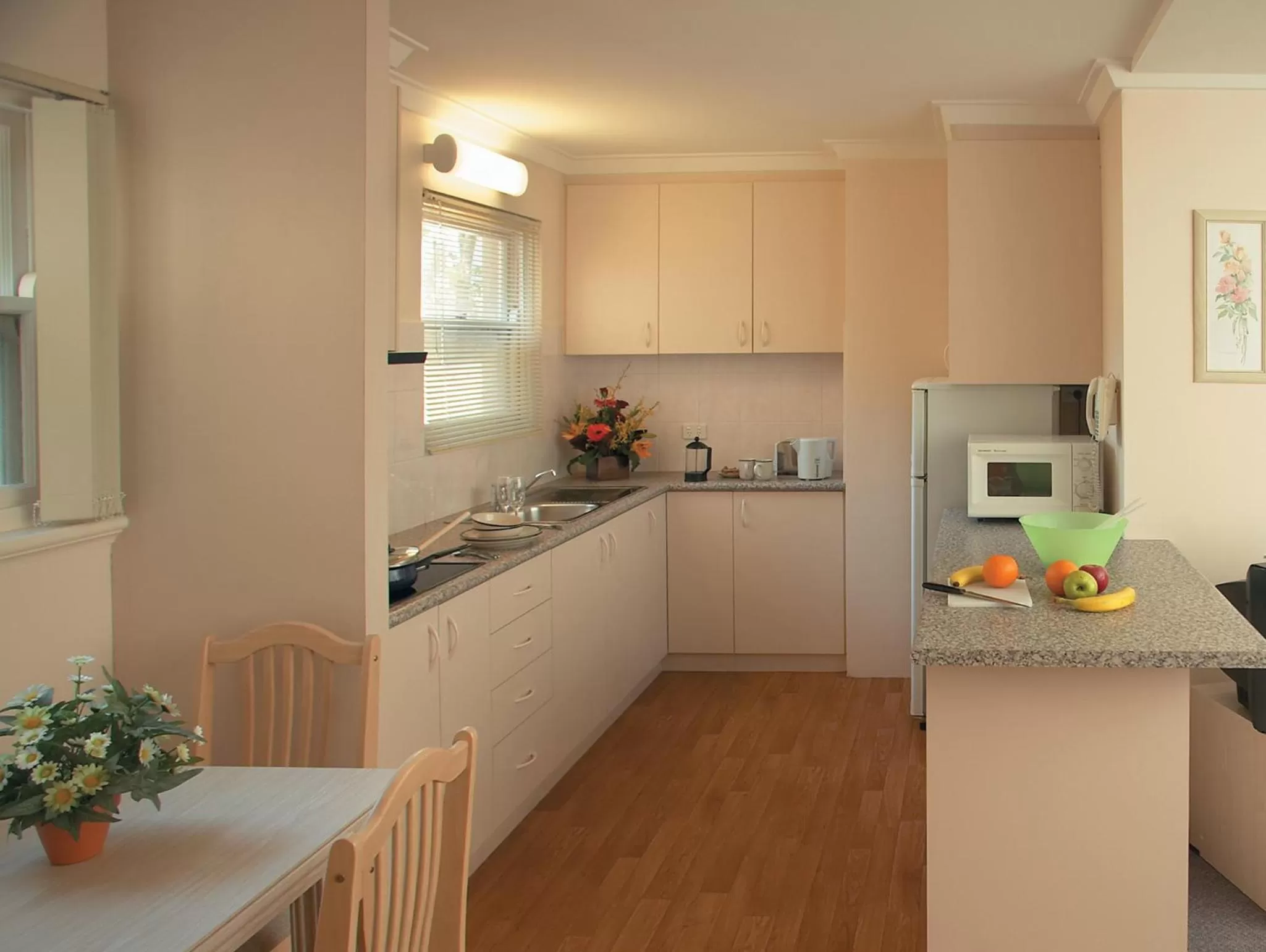 Kitchen or kitchenette in The Peninsula Riverside Serviced Apartments