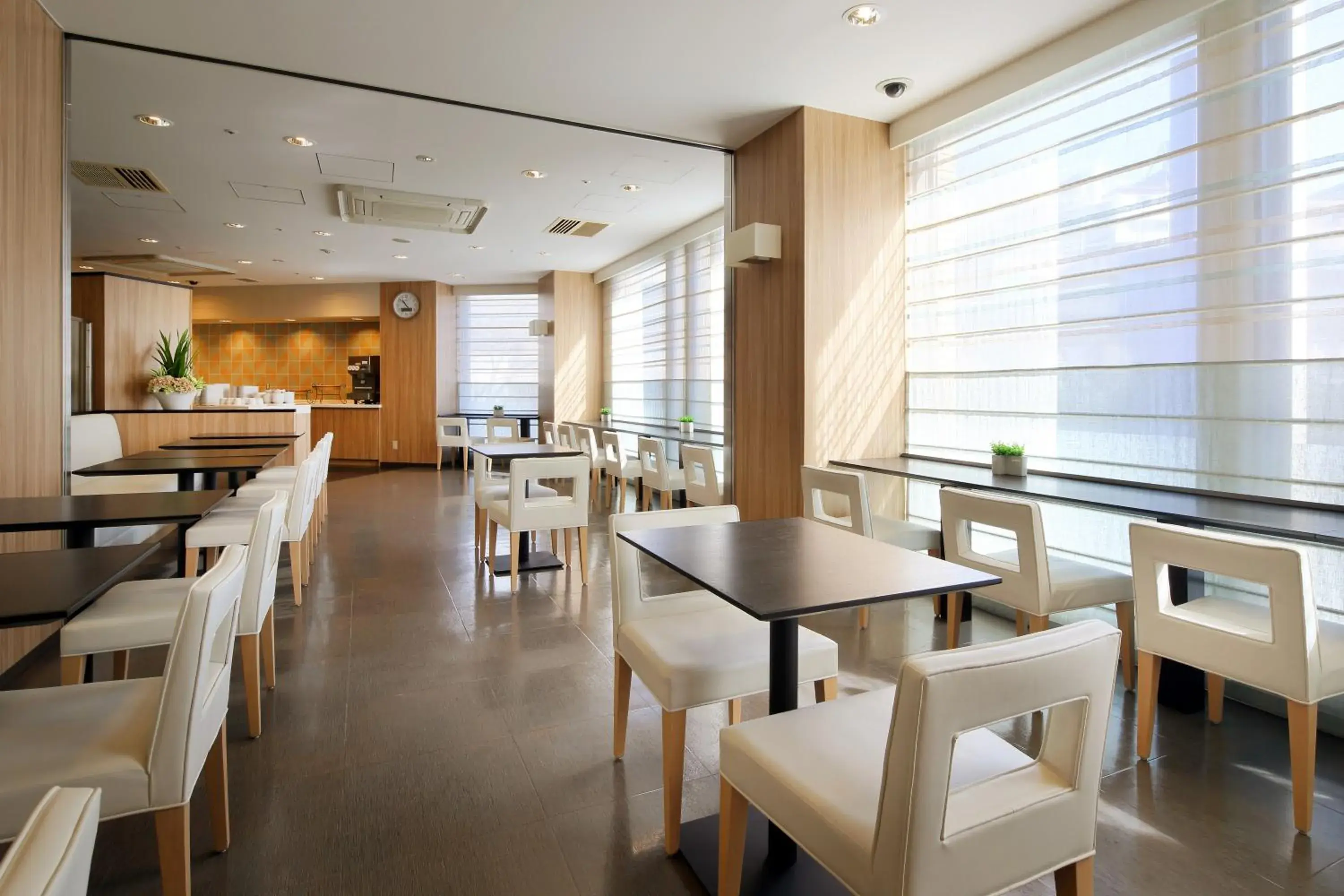 Breakfast, Restaurant/Places to Eat in Keio Presso Inn Nihonbashi Kayabacho