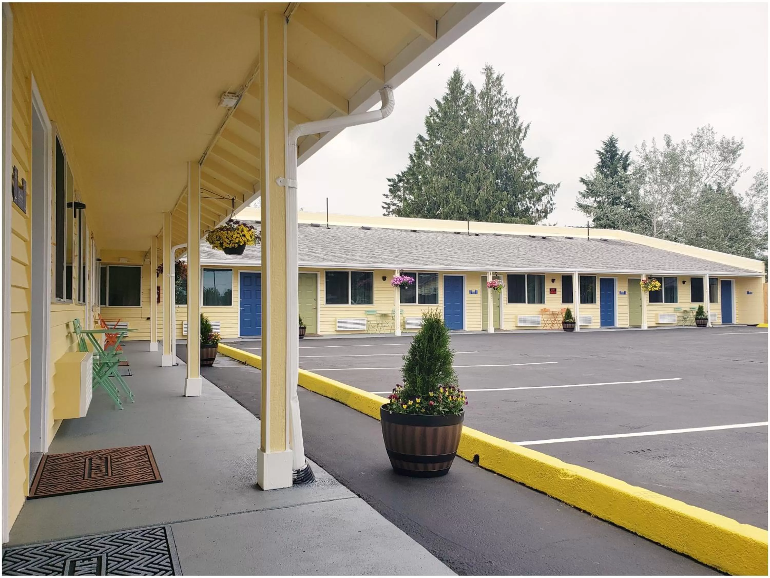 Property building in Buckley Inn