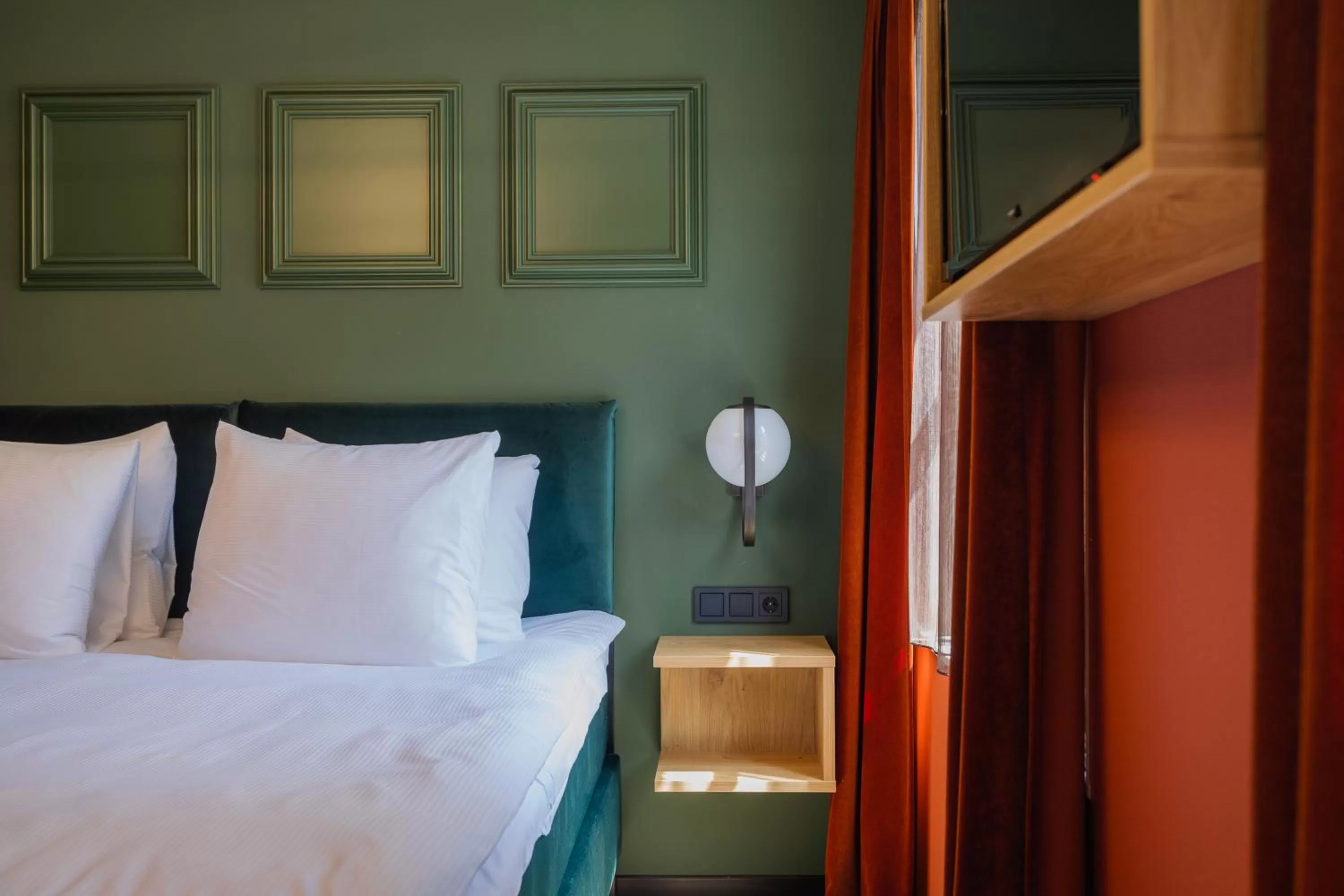 Bed in Hotel St Joris I Kloeg Collection